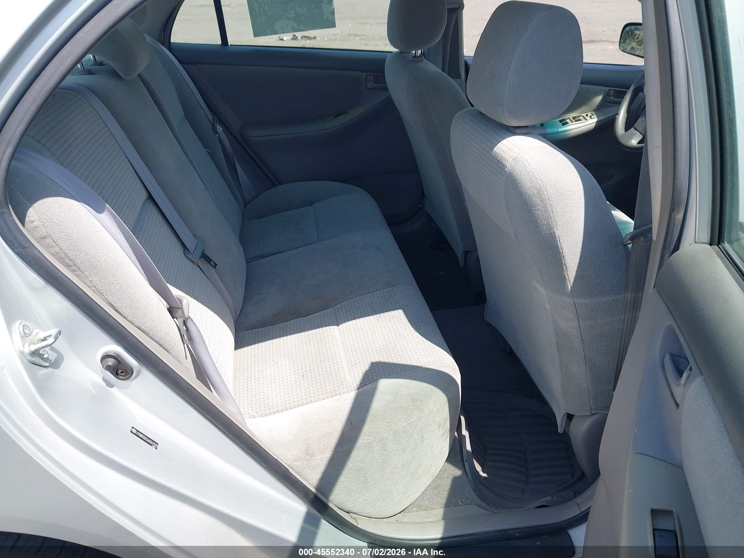 2006 Toyota Corolla Ce Silver vin: JTDBR32E060067070