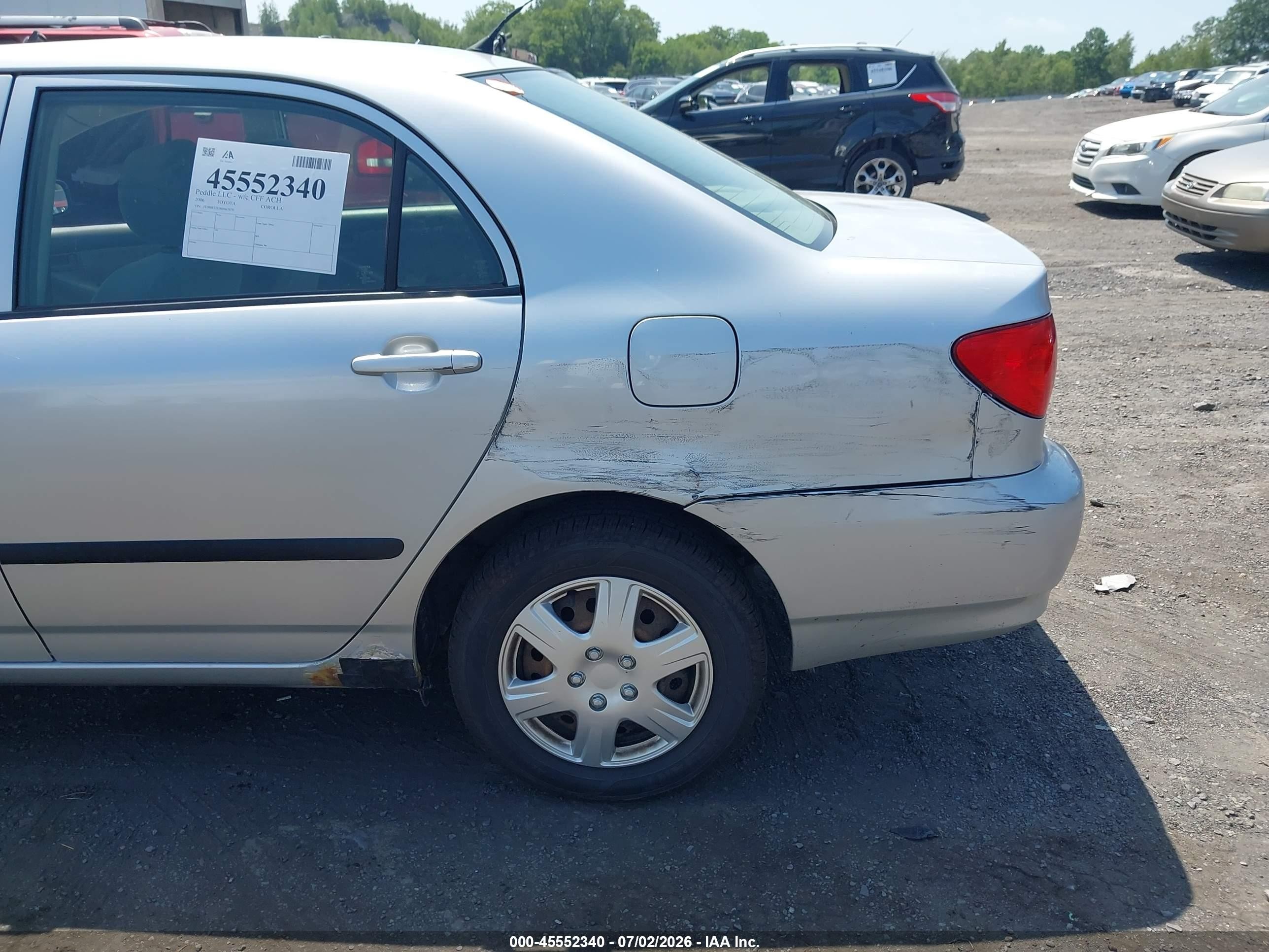 2006 Toyota Corolla Ce Silver vin: JTDBR32E060067070