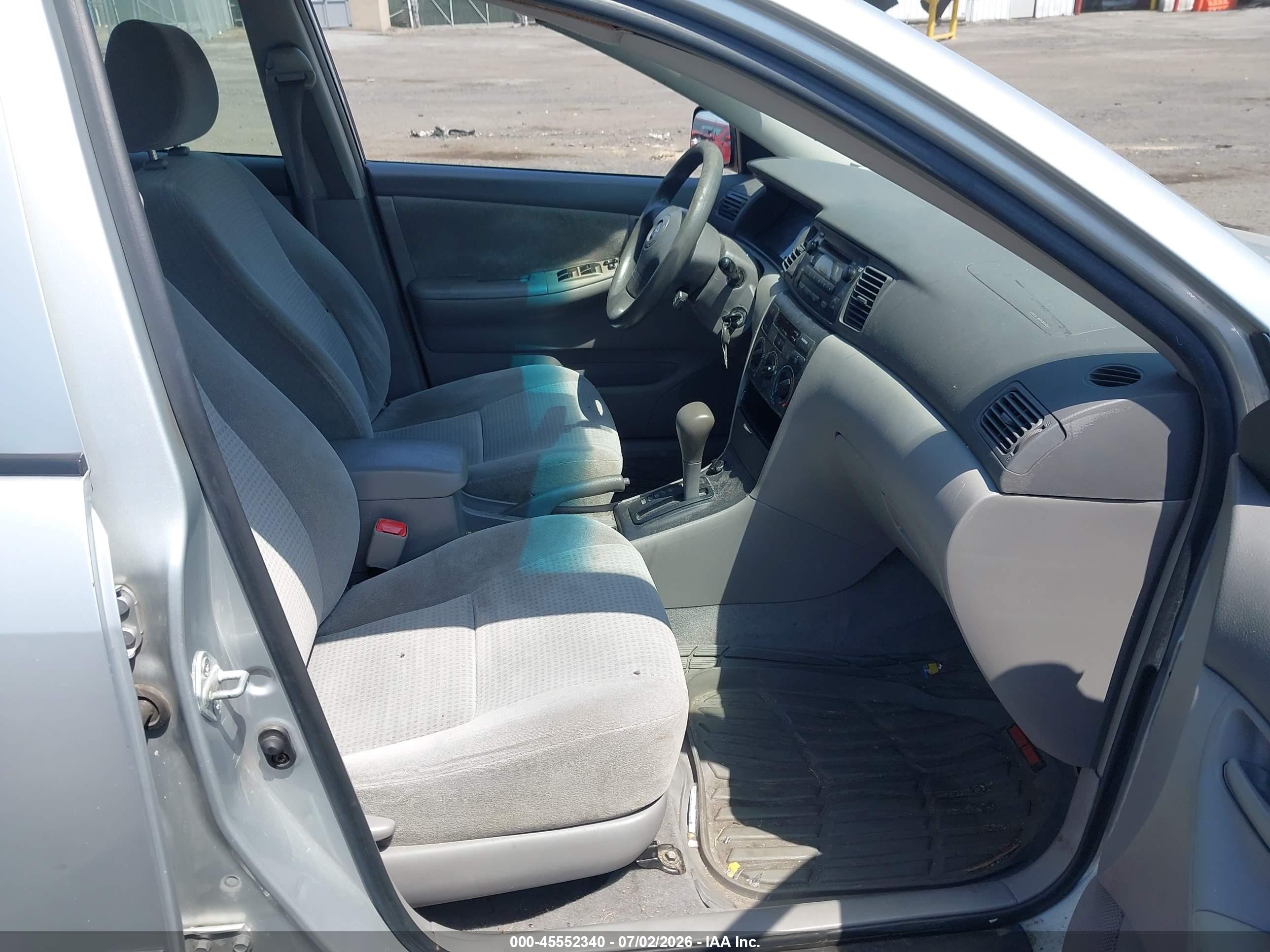 2006 Toyota Corolla Ce Silver vin: JTDBR32E060067070