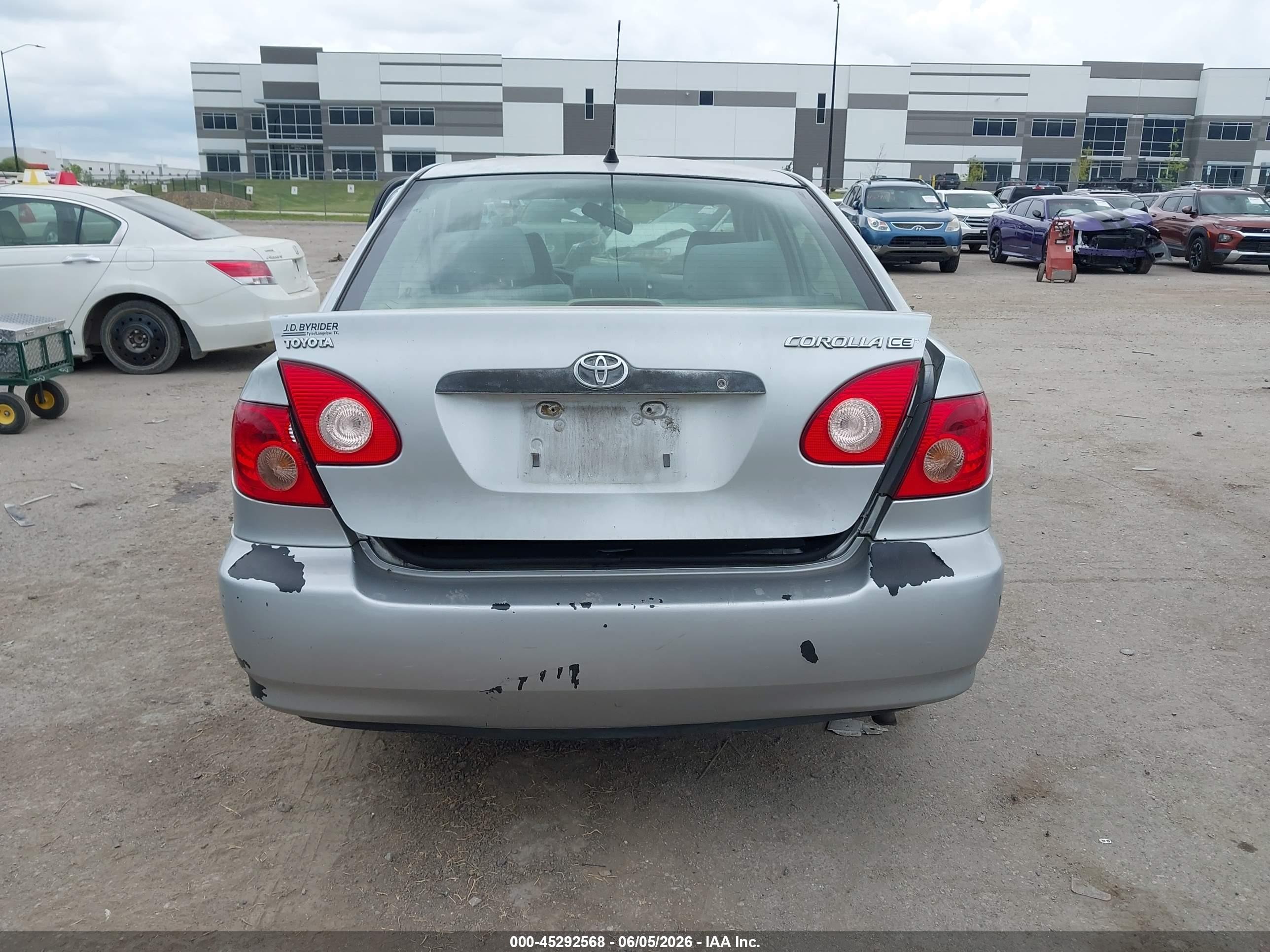 2006 Toyota Corolla Ce Silver vin: JTDBR32E060070583
