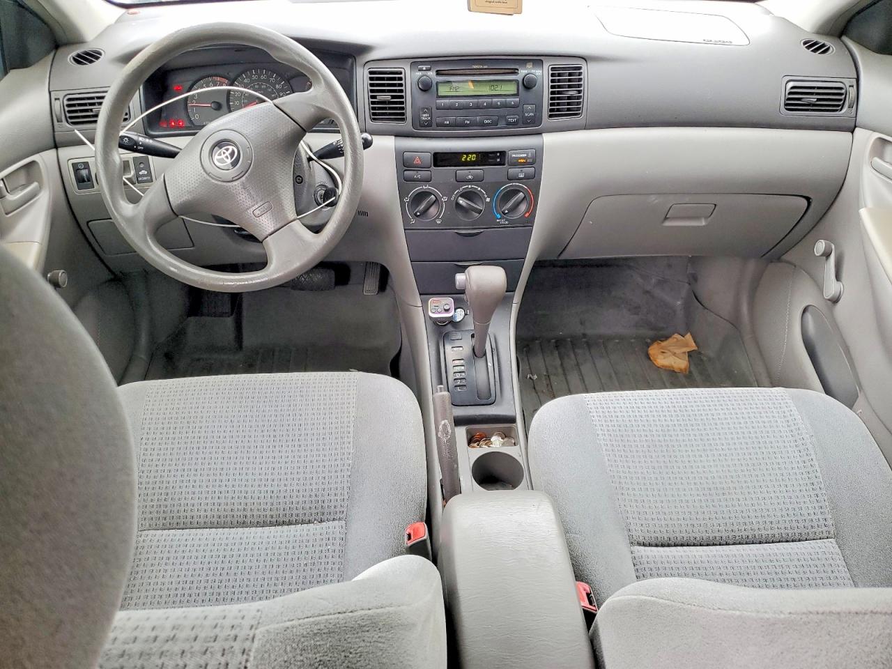 2006 Toyota Corolla Ce Silver vin: JTDBR32E060071958