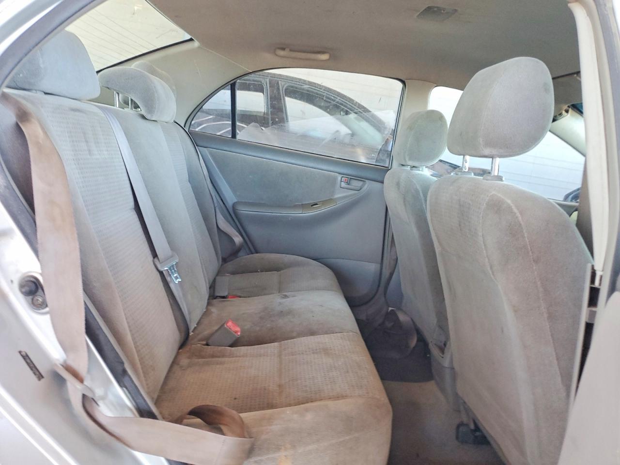 2006 Toyota Corolla Ce Silver vin: JTDBR32E060082779
