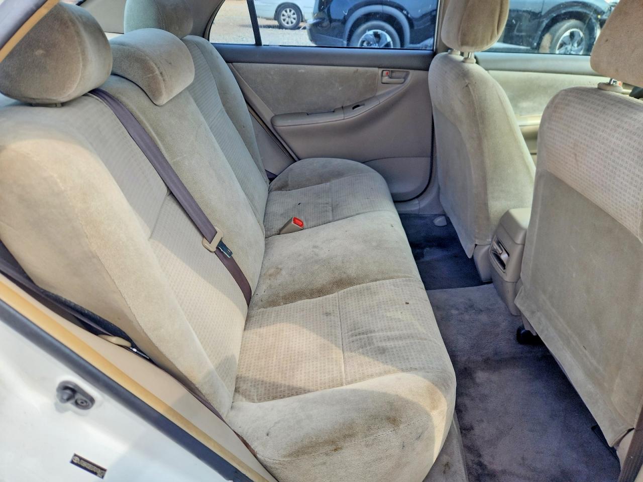 2007 Toyota Corolla Ce White vin: JTDBR32E070106127