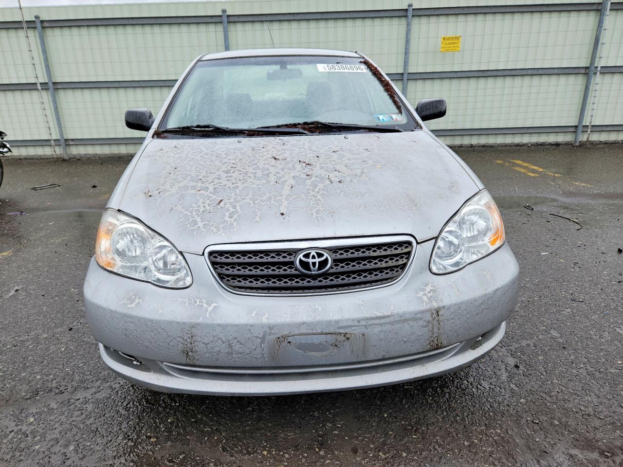 2007 Toyota Corolla Ce Silver vin: JTDBR32E070112039