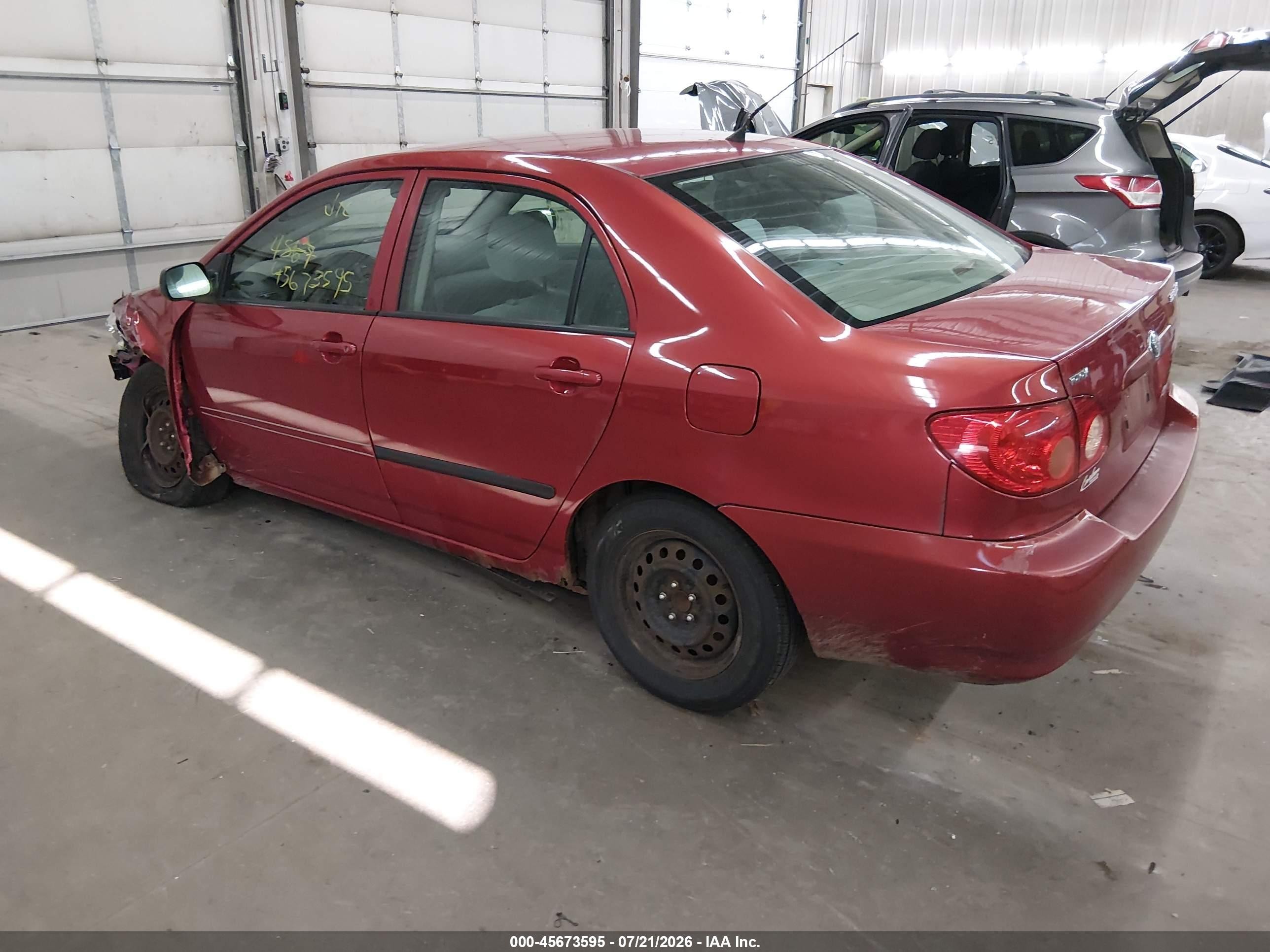 2007 Toyota Corolla Ce Red vin: JTDBR32E070120240