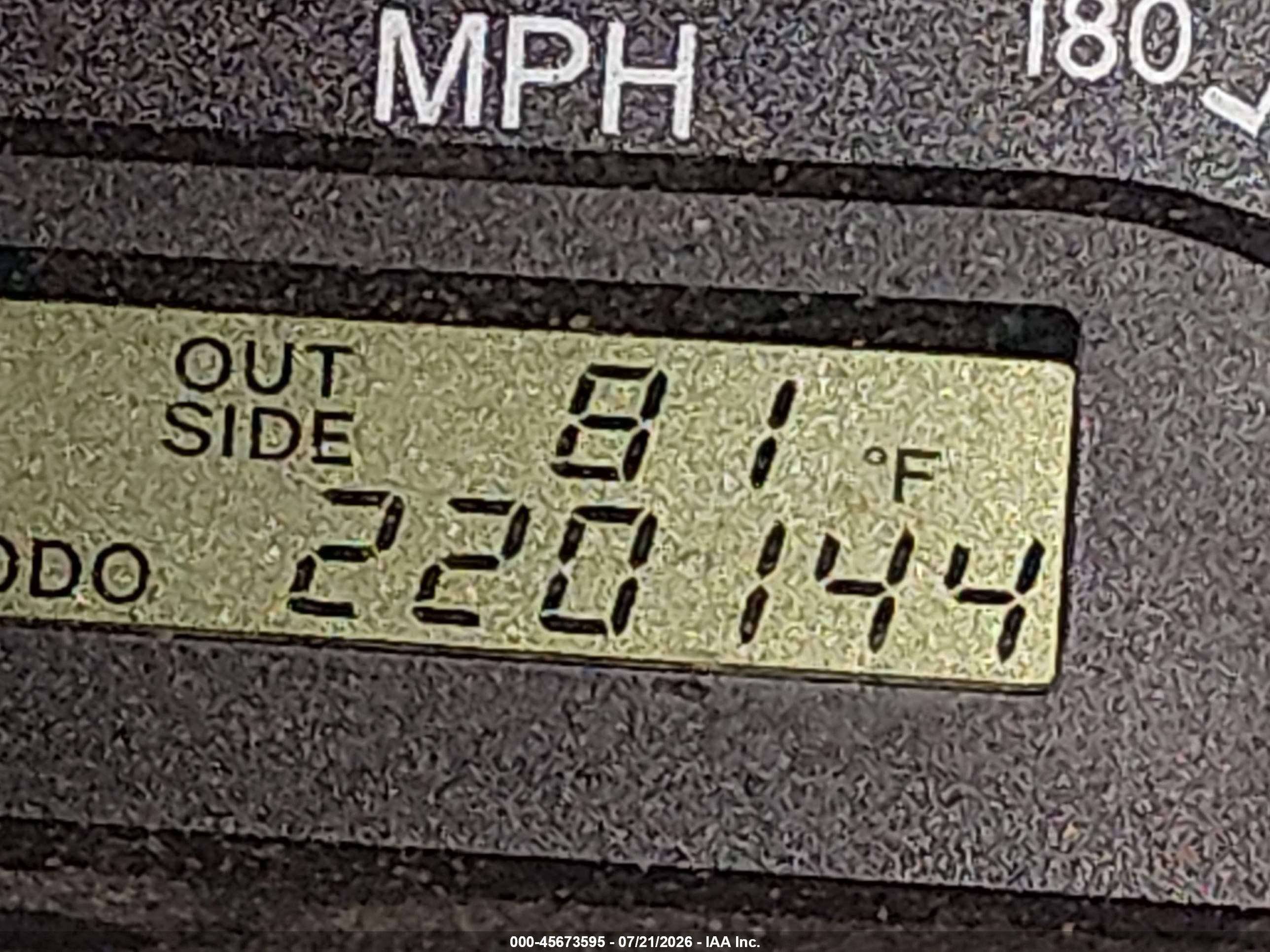 2007 Toyota Corolla Ce Red vin: JTDBR32E070120240