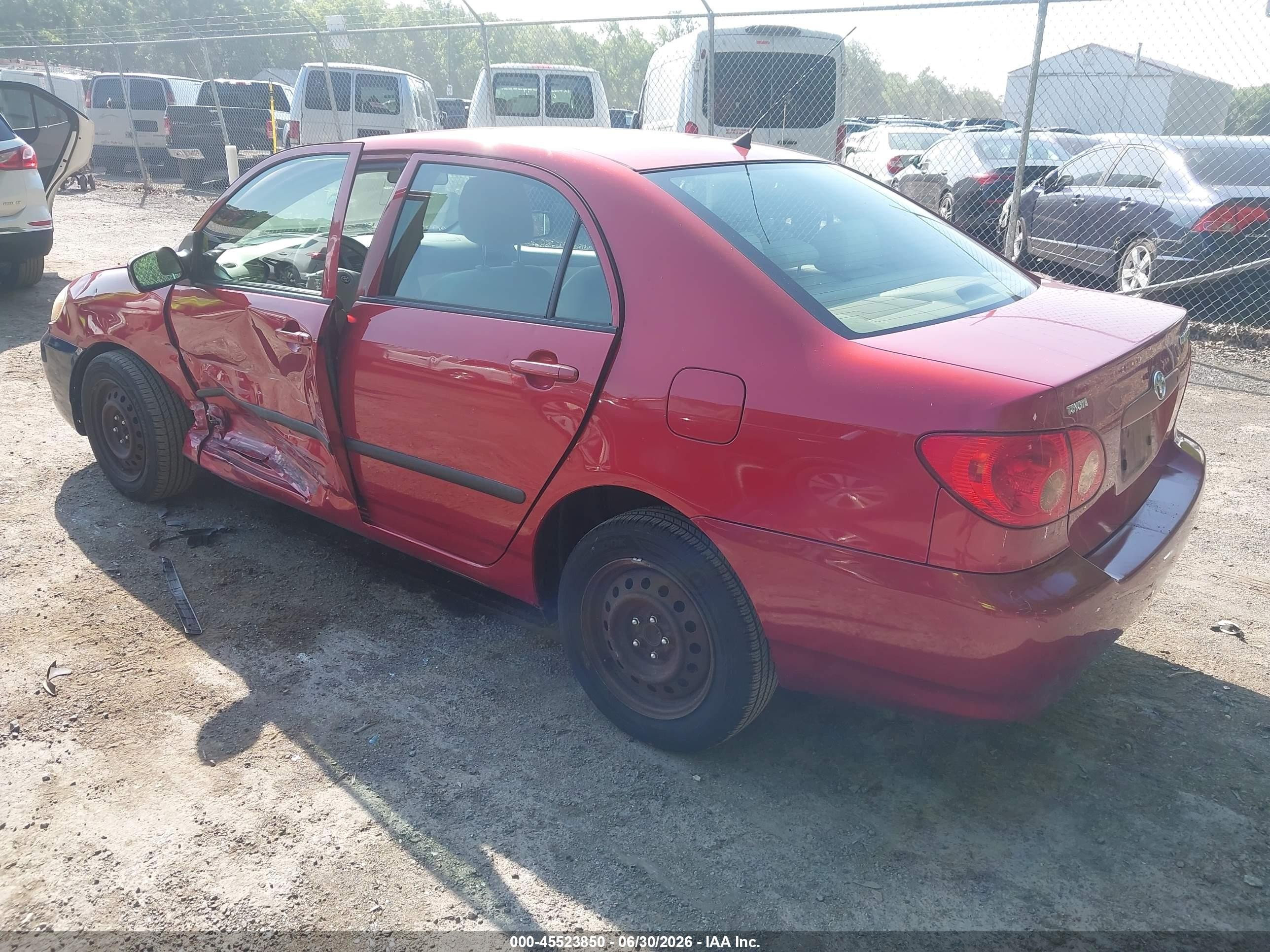 2007 Toyota Corolla Ce Red vin: JTDBR32E070120612
