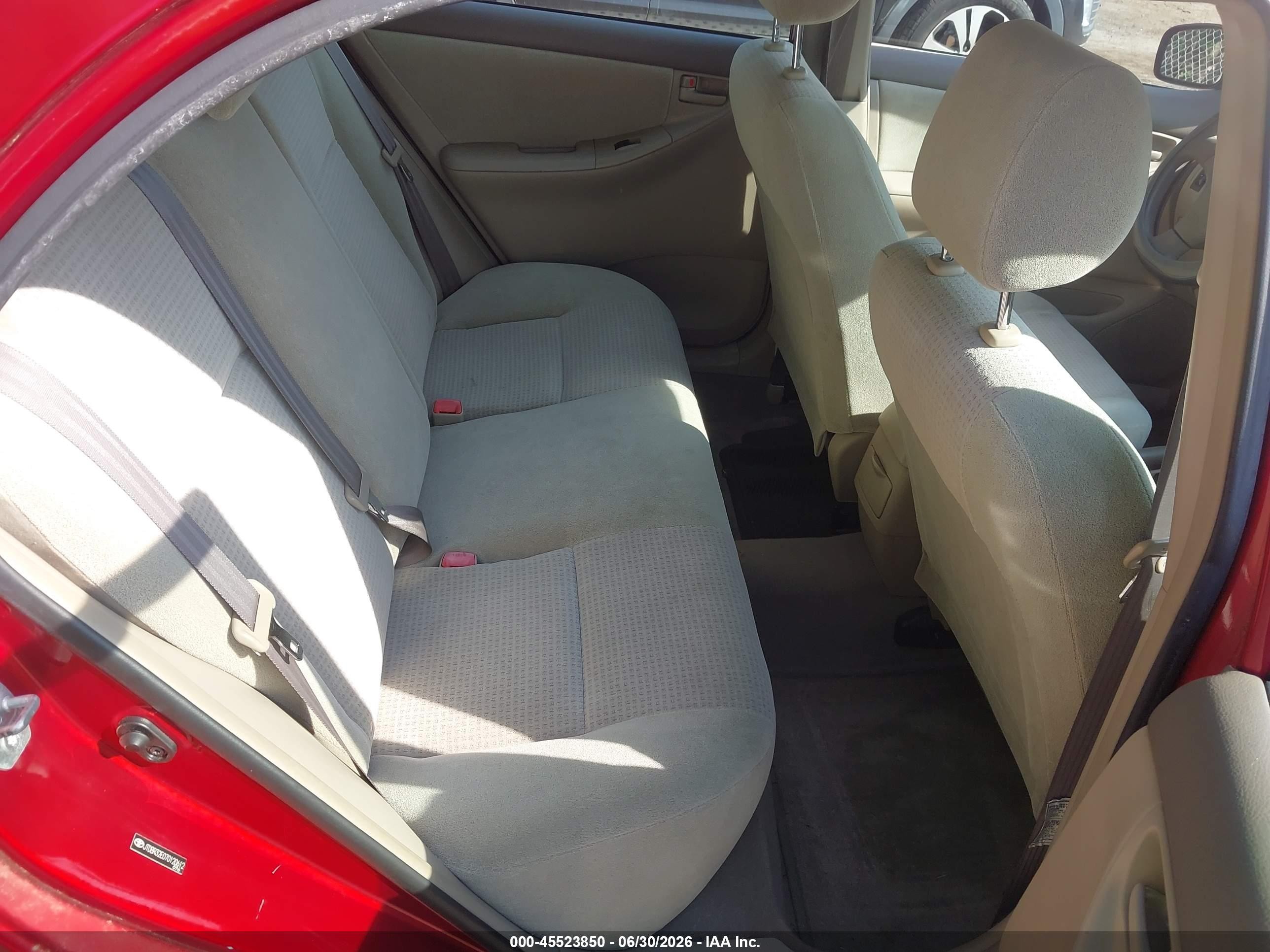 2007 Toyota Corolla Ce Red vin: JTDBR32E070120612