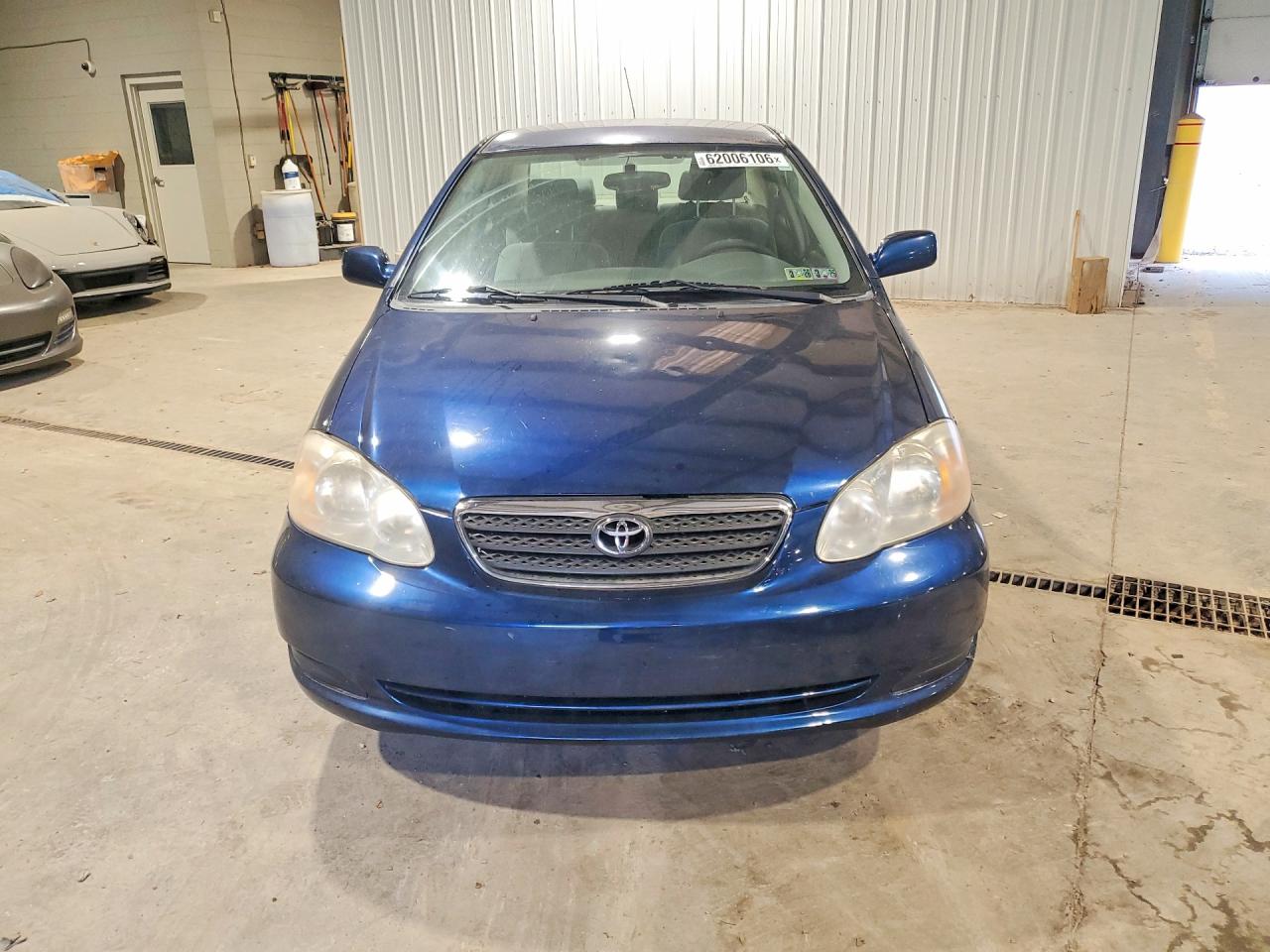2007 Toyota Corolla Le Blue vin: JTDBR32E070132677