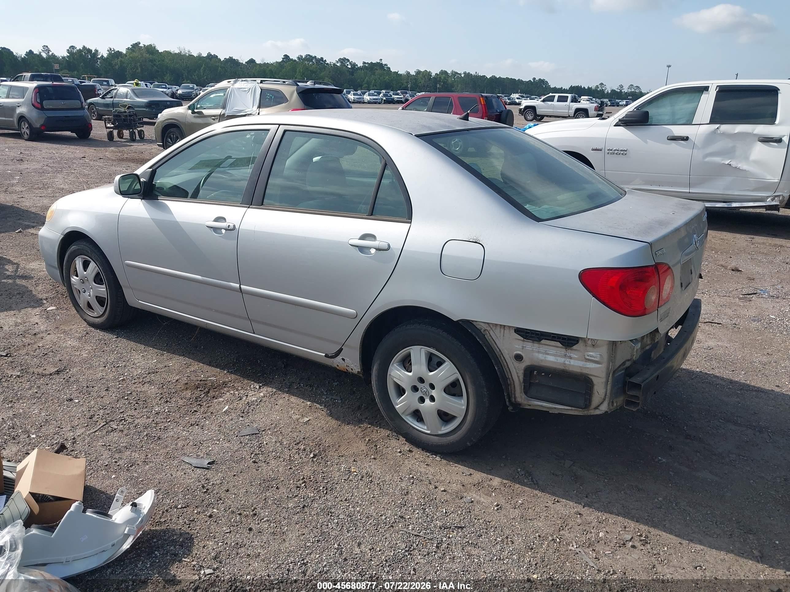 2007 Toyota Corolla Le Silver vin: JTDBR32E070135871