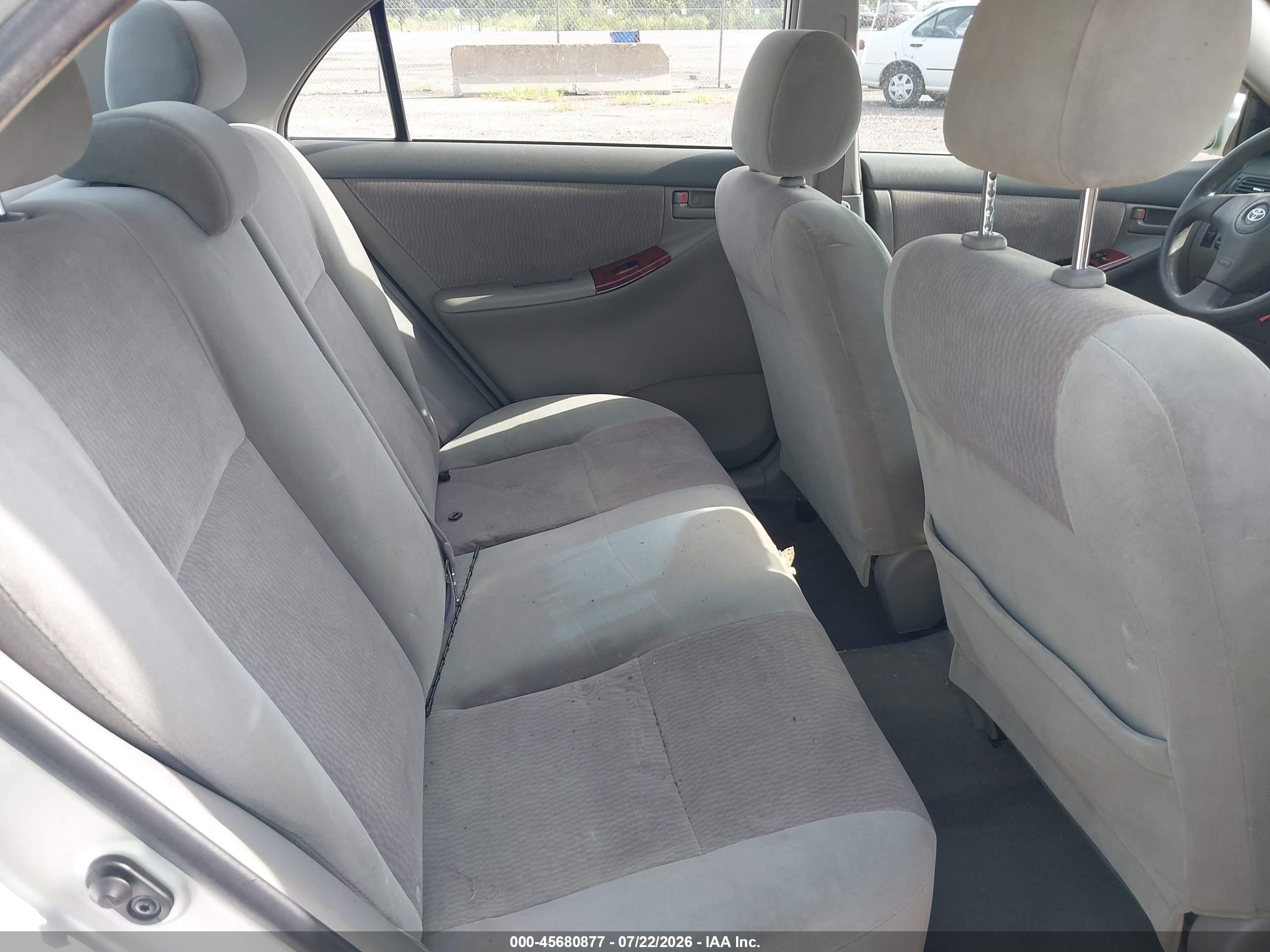 2007 Toyota Corolla Le Silver vin: JTDBR32E070135871