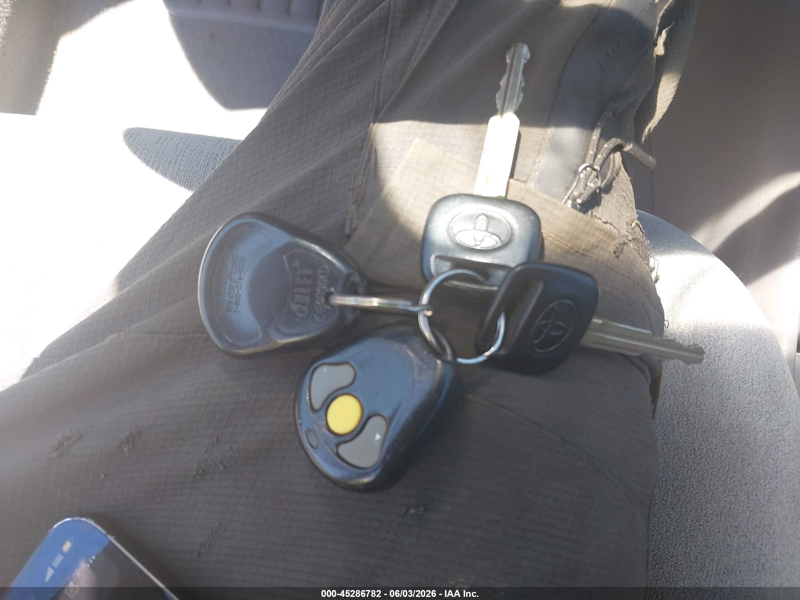 2003 Toyota Corolla Ce Gray vin: JTDBR32E130024210