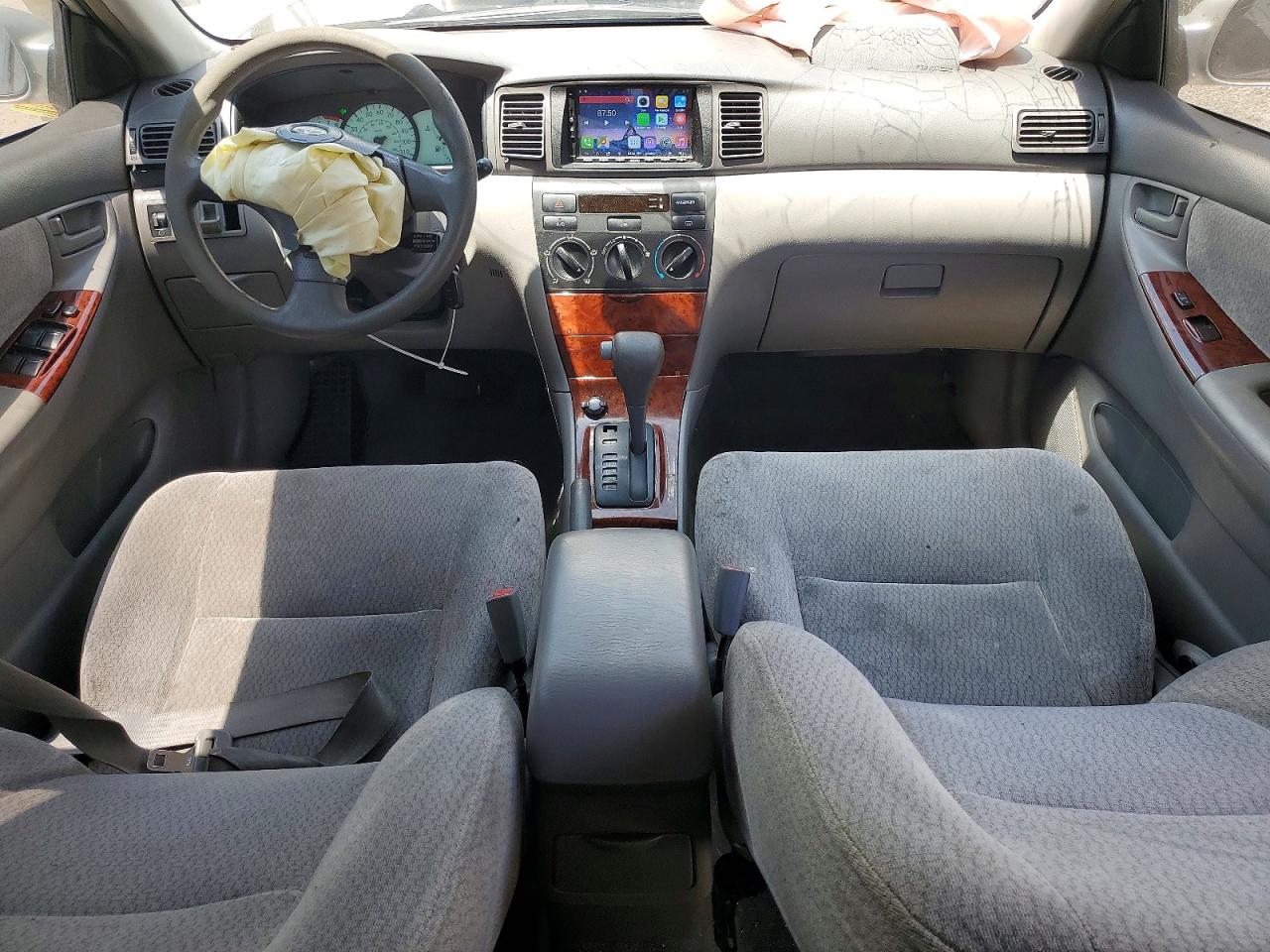 2003 Toyota Corolla Le Silver vin: JTDBR32E130034574