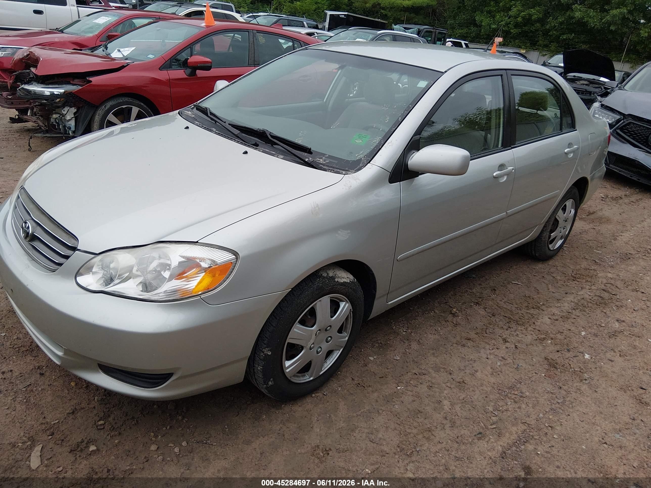 2003 Toyota Corolla Le Silver vin: JTDBR32E132016032