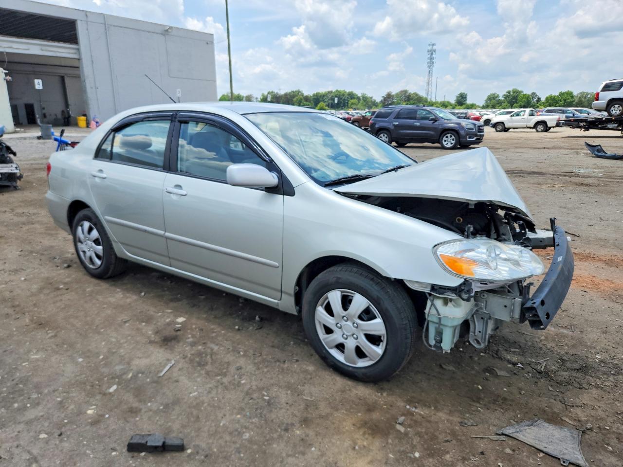 2004 Toyota Corolla Le Silver vin: JTDBR32E142021359