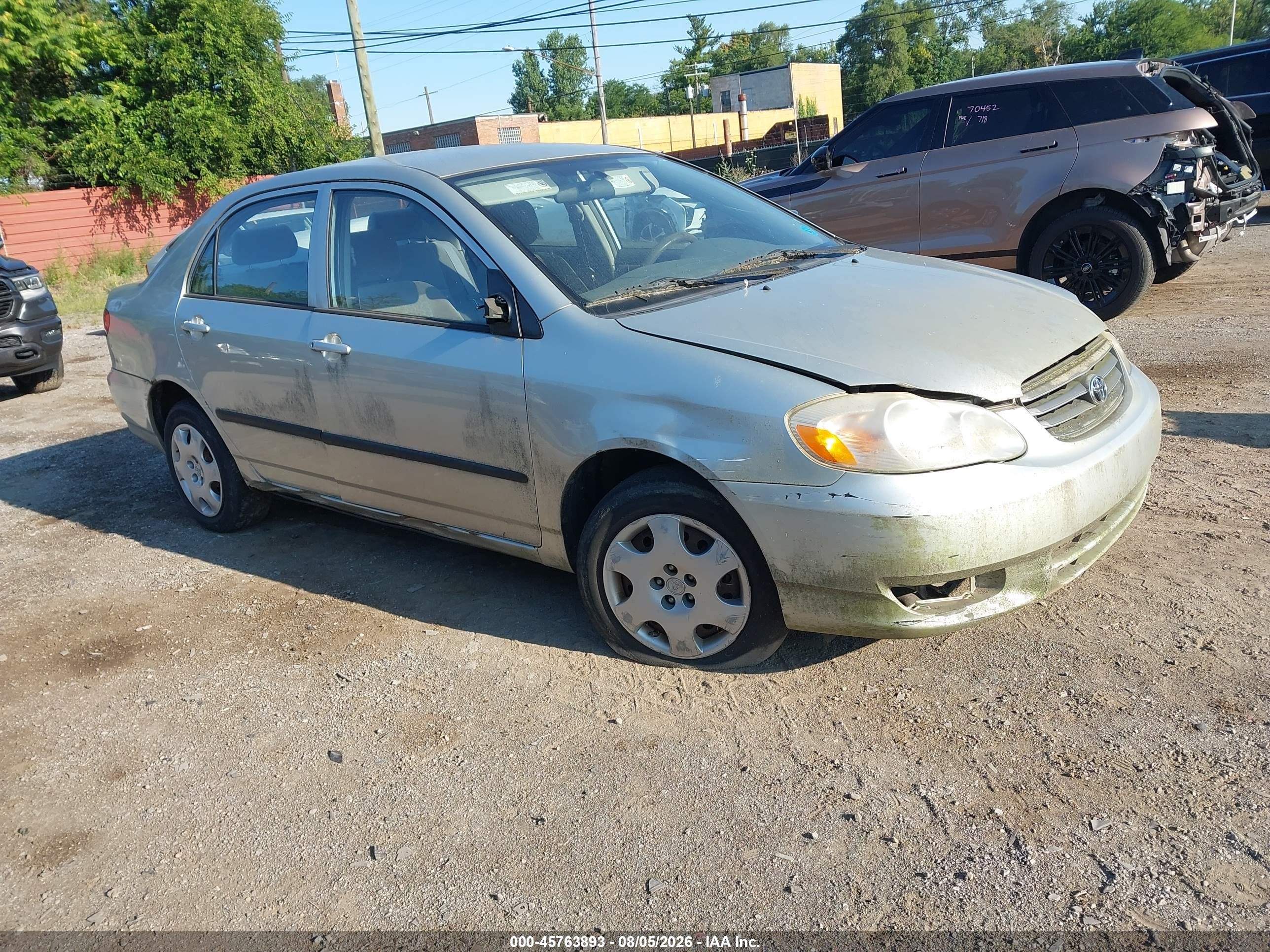 2004 Toyota Corolla Ce Silver vin: JTDBR32E142033477