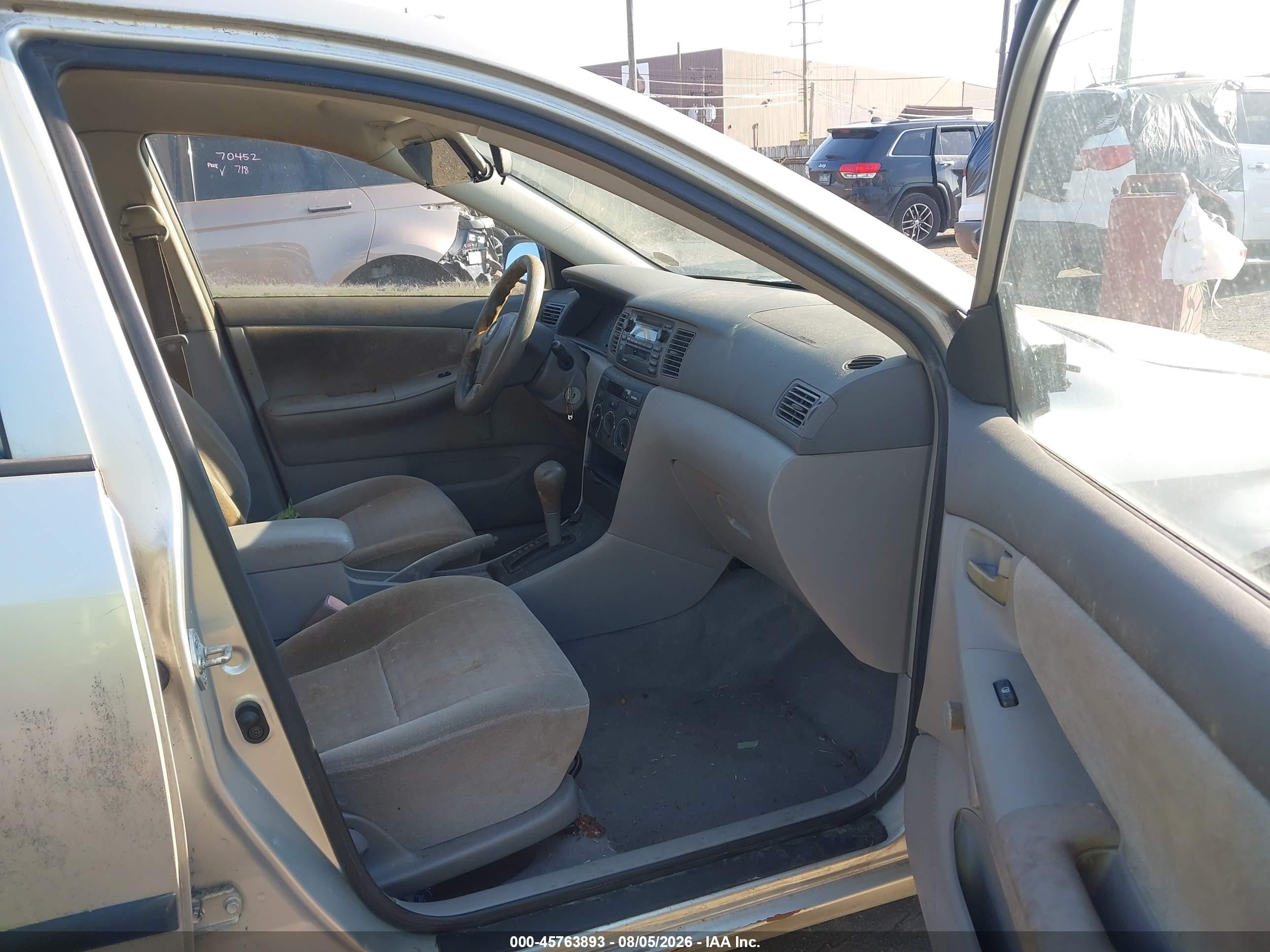 2004 Toyota Corolla Ce Silver vin: JTDBR32E142033477