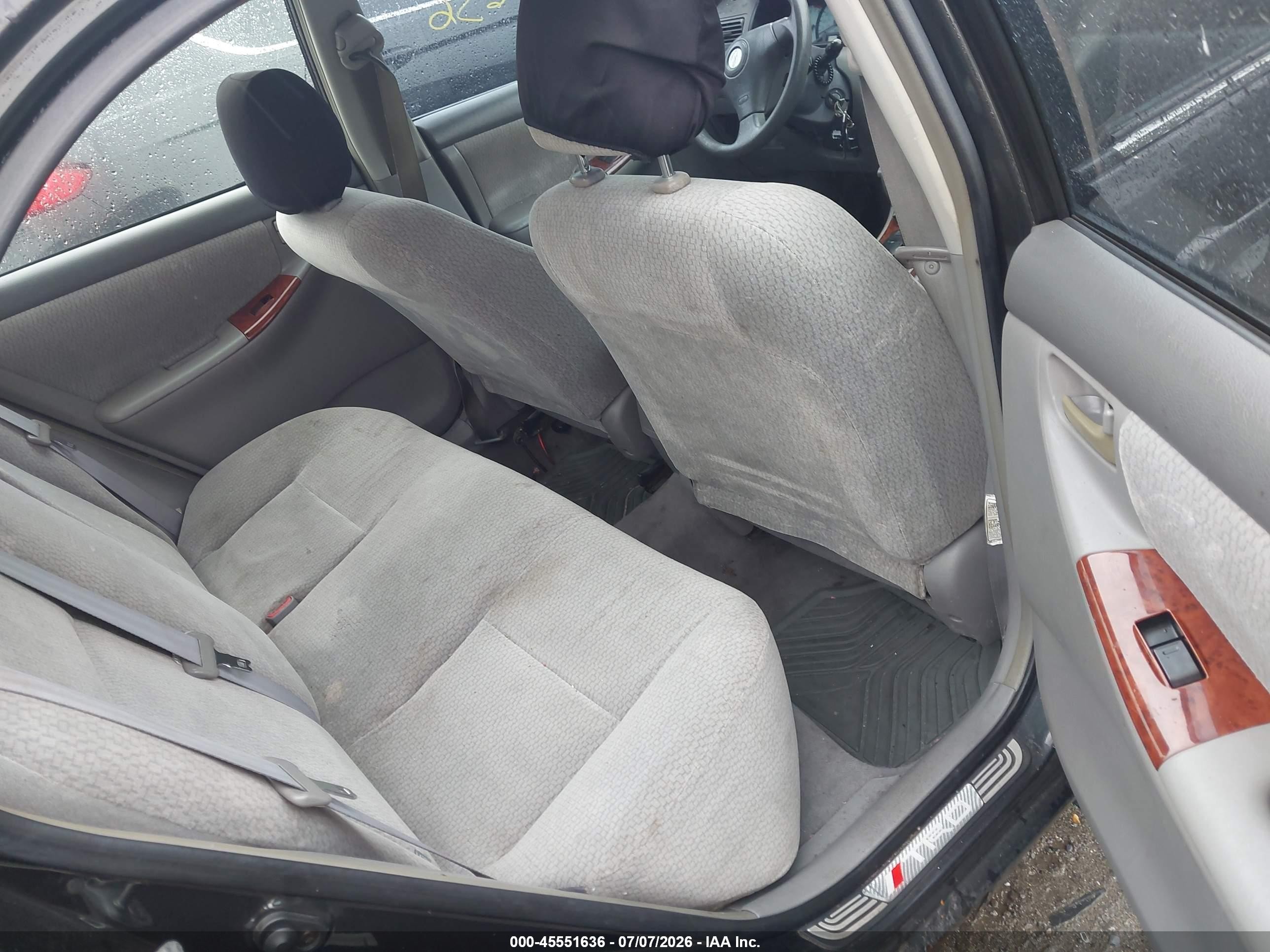 2004 Toyota Corolla Le Black vin: JTDBR32E142043409