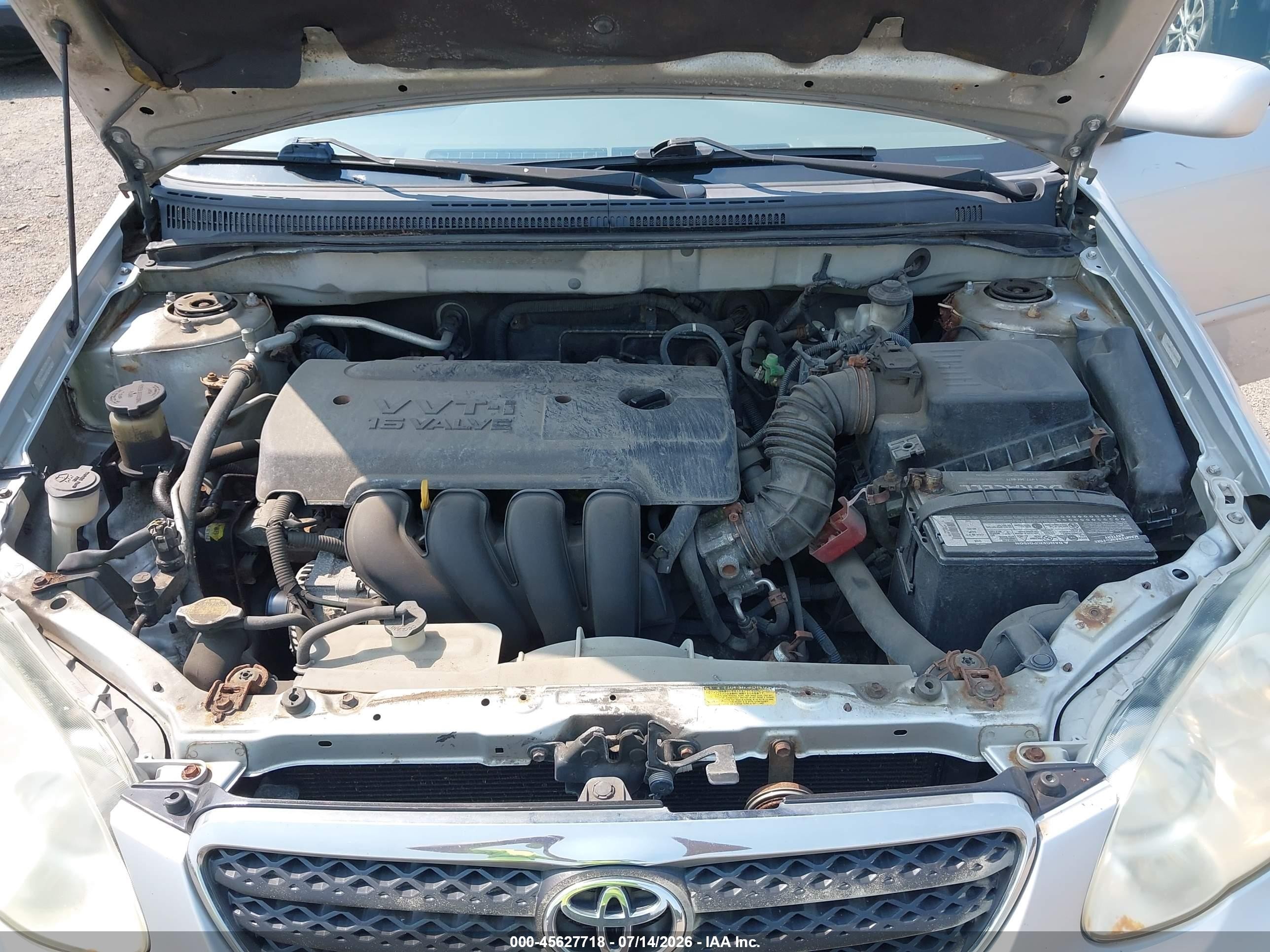 2005 Toyota Corolla Le Silver vin: JTDBR32E152055335