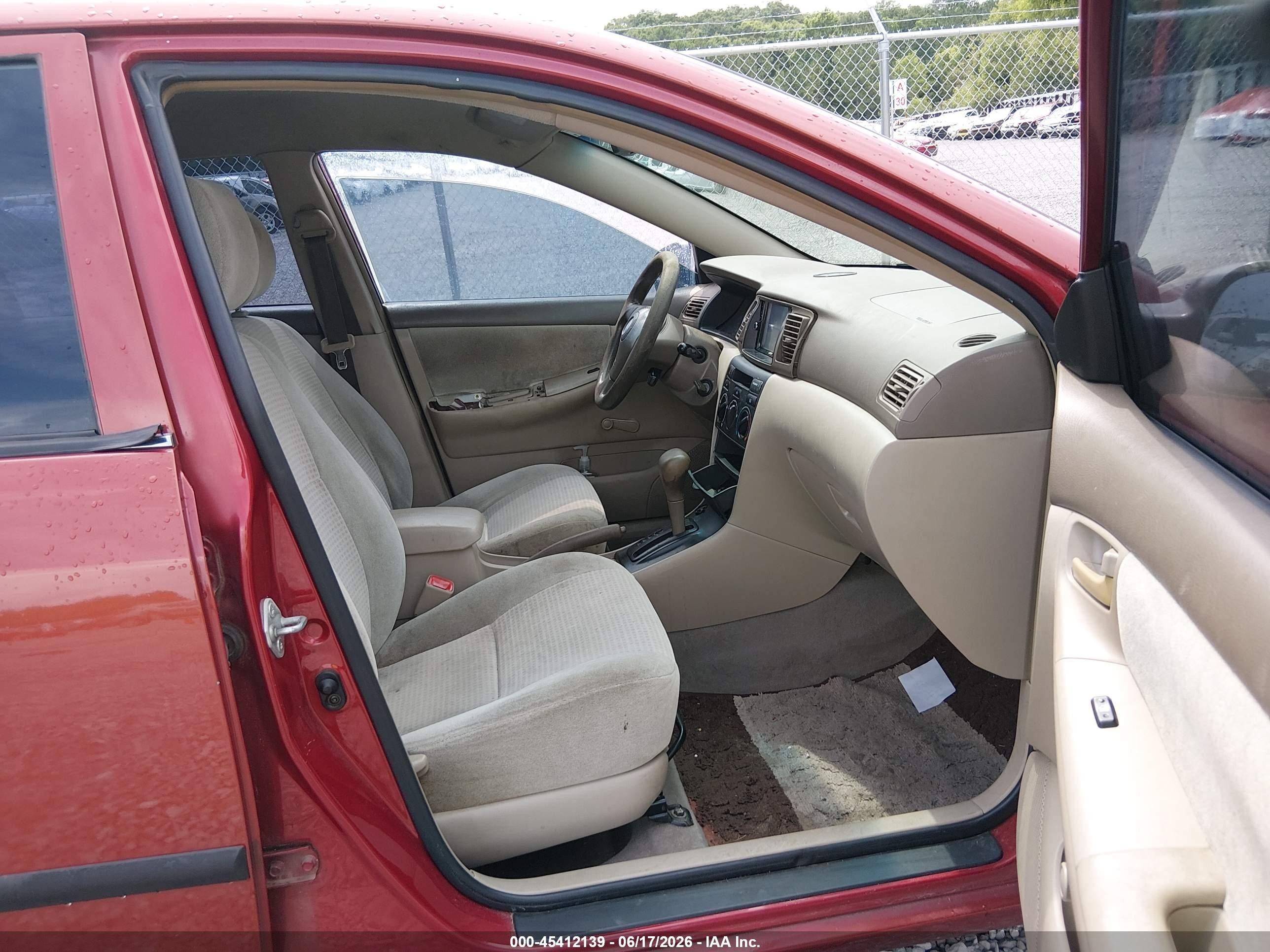 2005 Toyota Corolla Ce Red vin: JTDBR32E152059899