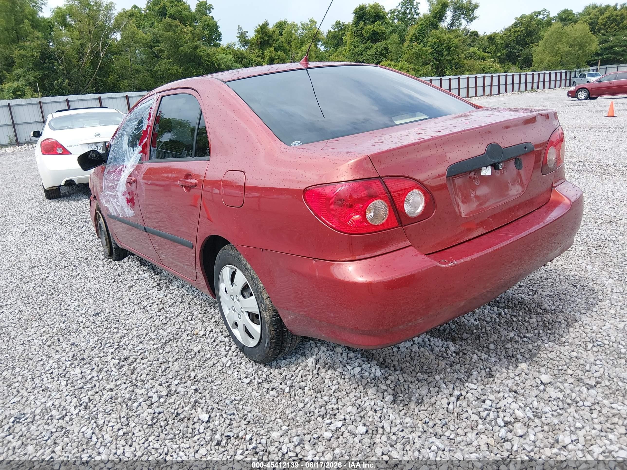 2005 Toyota Corolla Ce Red vin: JTDBR32E152059899