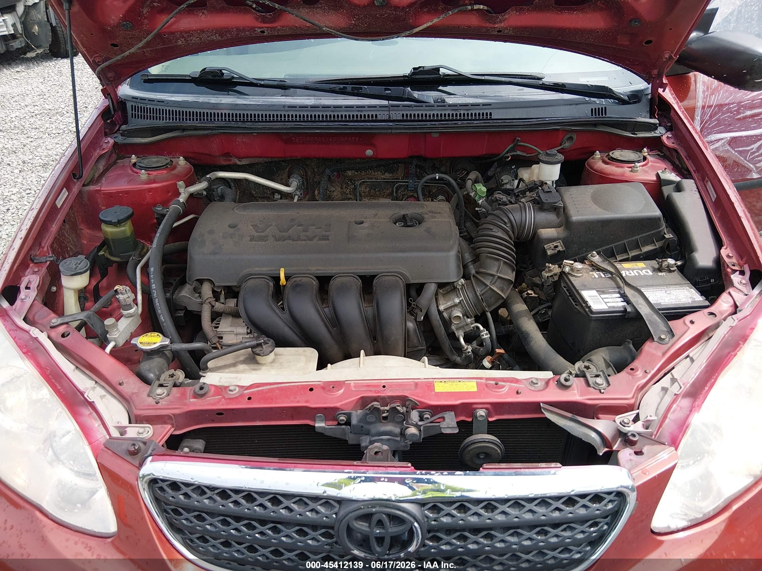 2005 Toyota Corolla Ce Red vin: JTDBR32E152059899