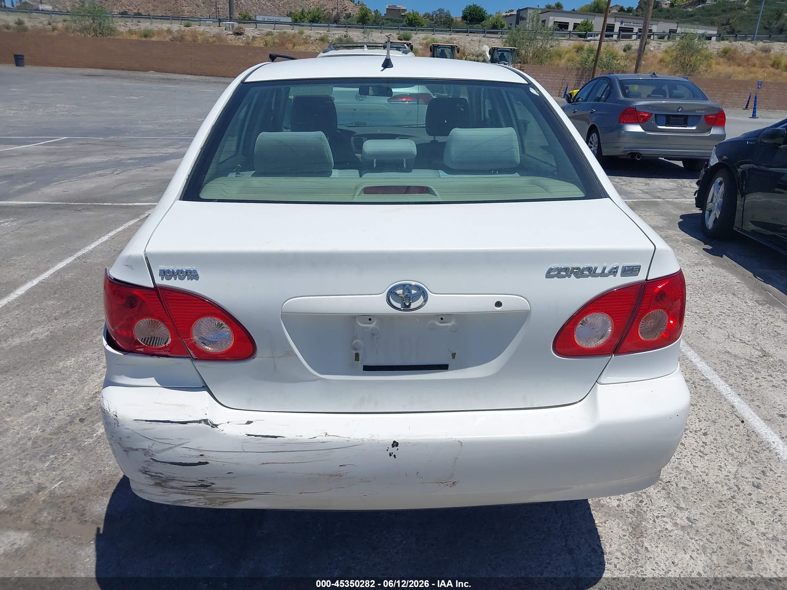 2006 Toyota Corolla Ce White vin: JTDBR32E160063500