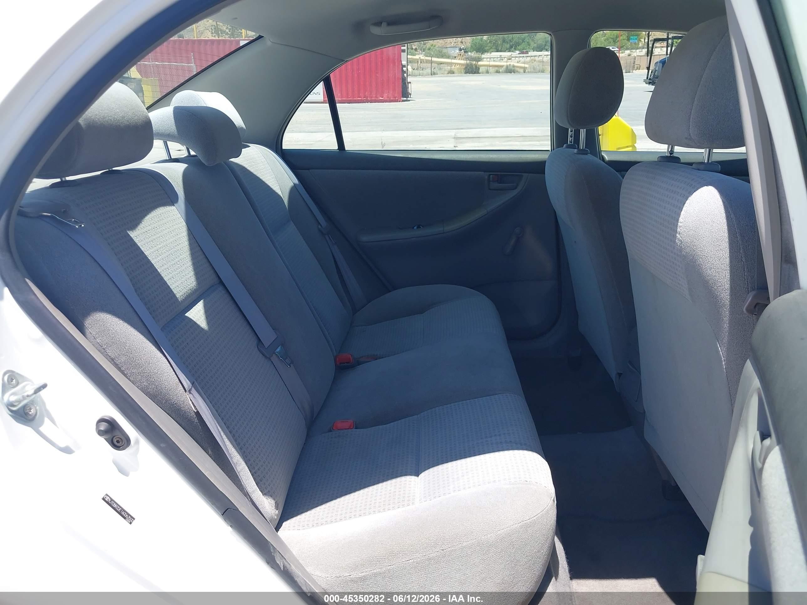 2006 Toyota Corolla Ce White vin: JTDBR32E160063500