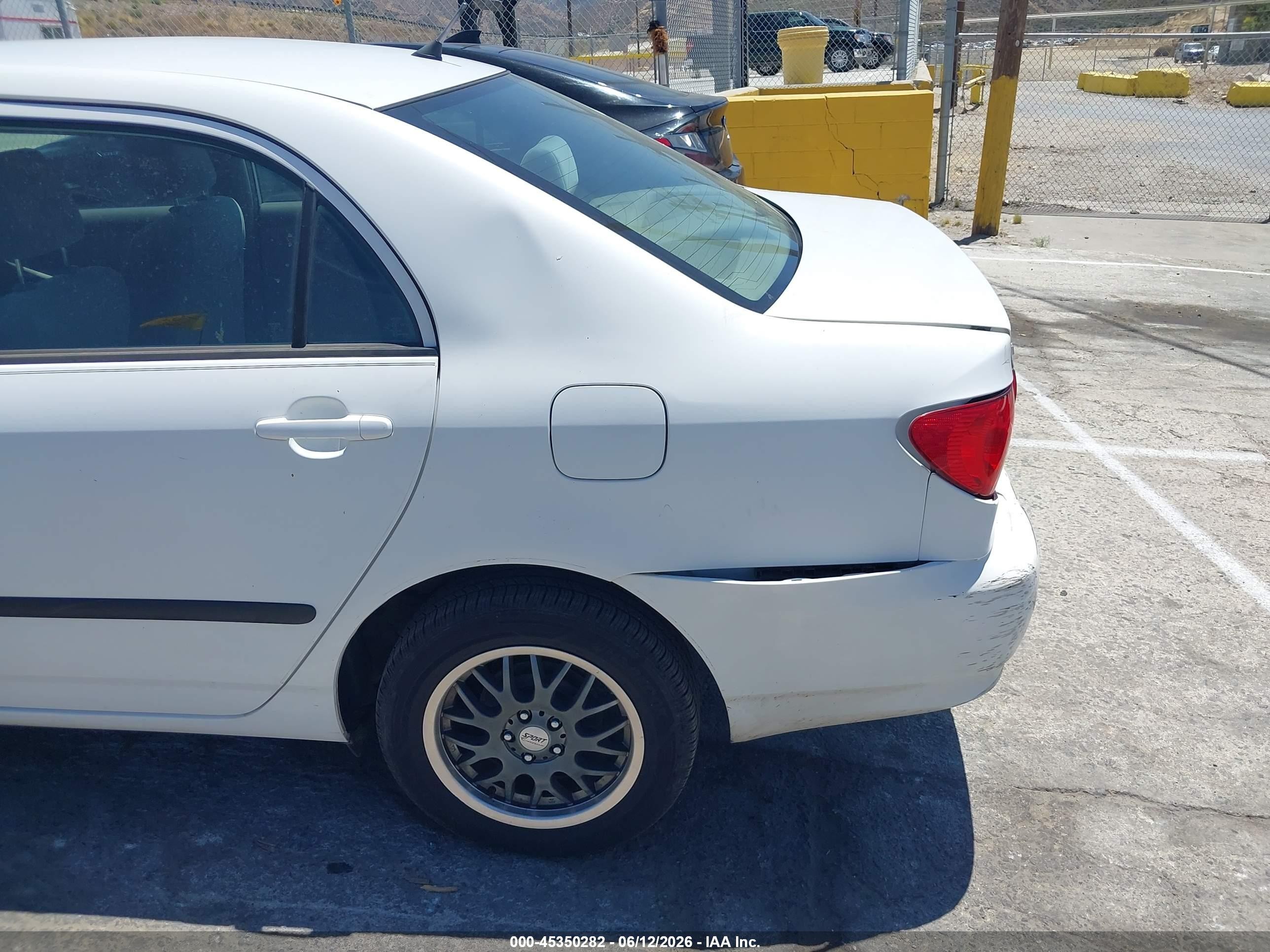 2006 Toyota Corolla Ce White vin: JTDBR32E160063500