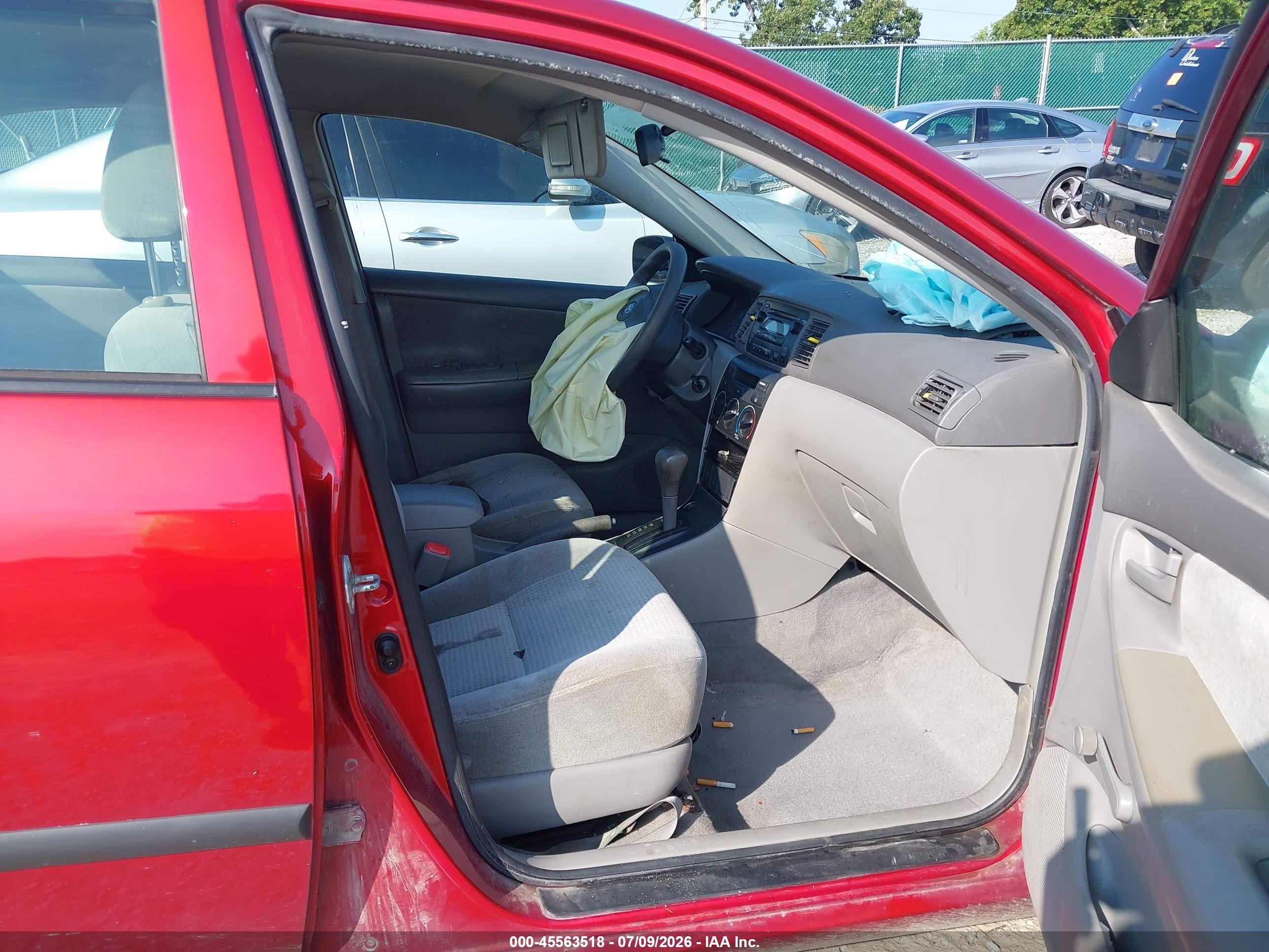 2006 Toyota Corolla Ce Red vin: JTDBR32E160079020