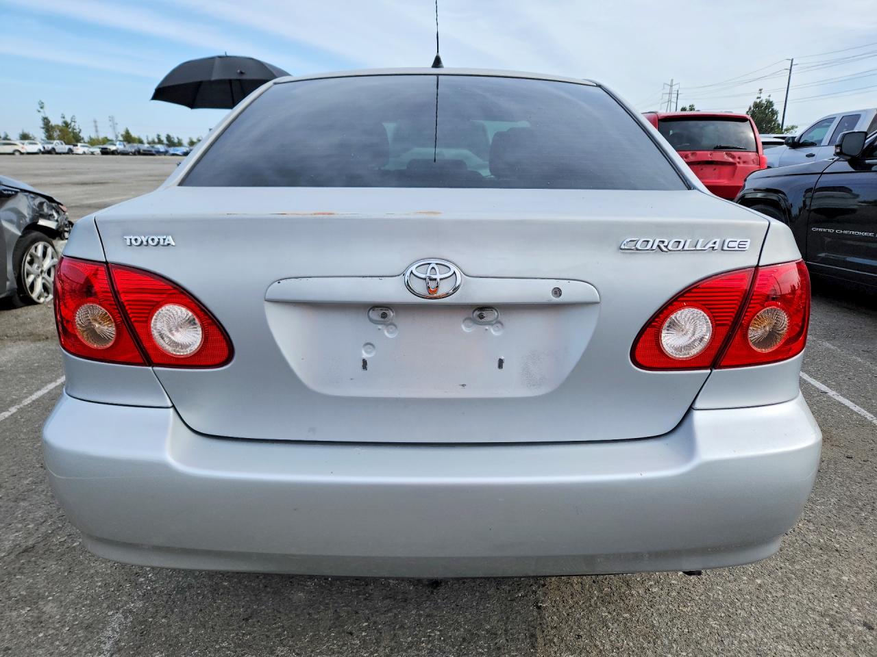 2006 Toyota Corolla Ce Silver vin: JTDBR32E160099767