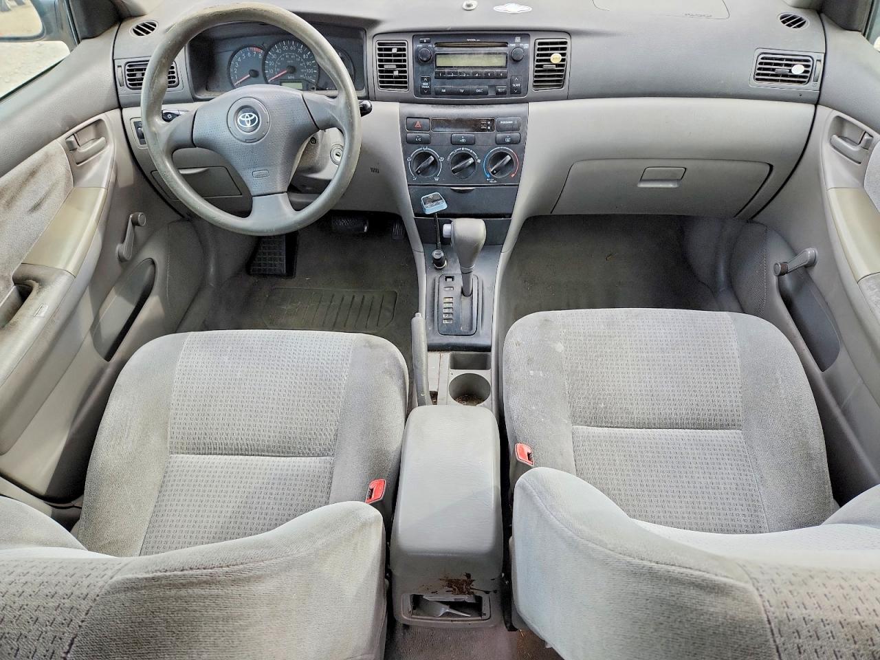 2007 Toyota Corolla Ce Silver vin: JTDBR32E170121557
