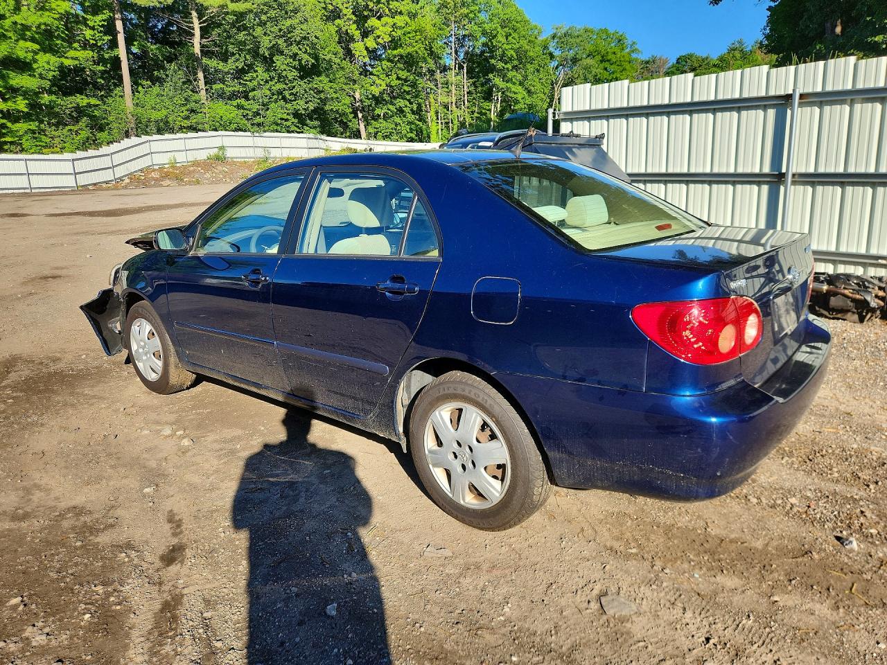 2007 Toyota Corolla Le Blue vin: JTDBR32E170126743
