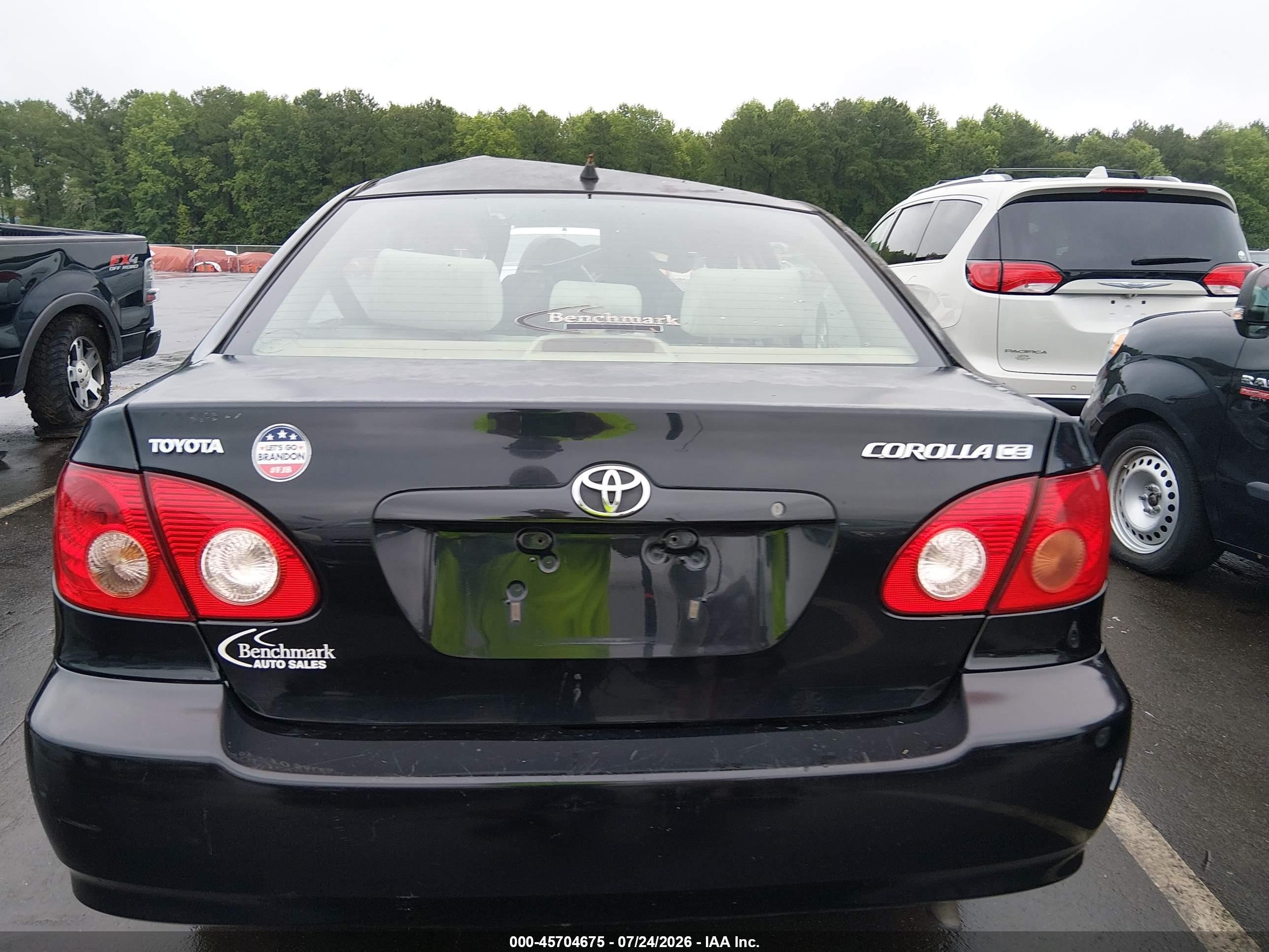 2007 Toyota Corolla Ce Black vin: JTDBR32E170136138