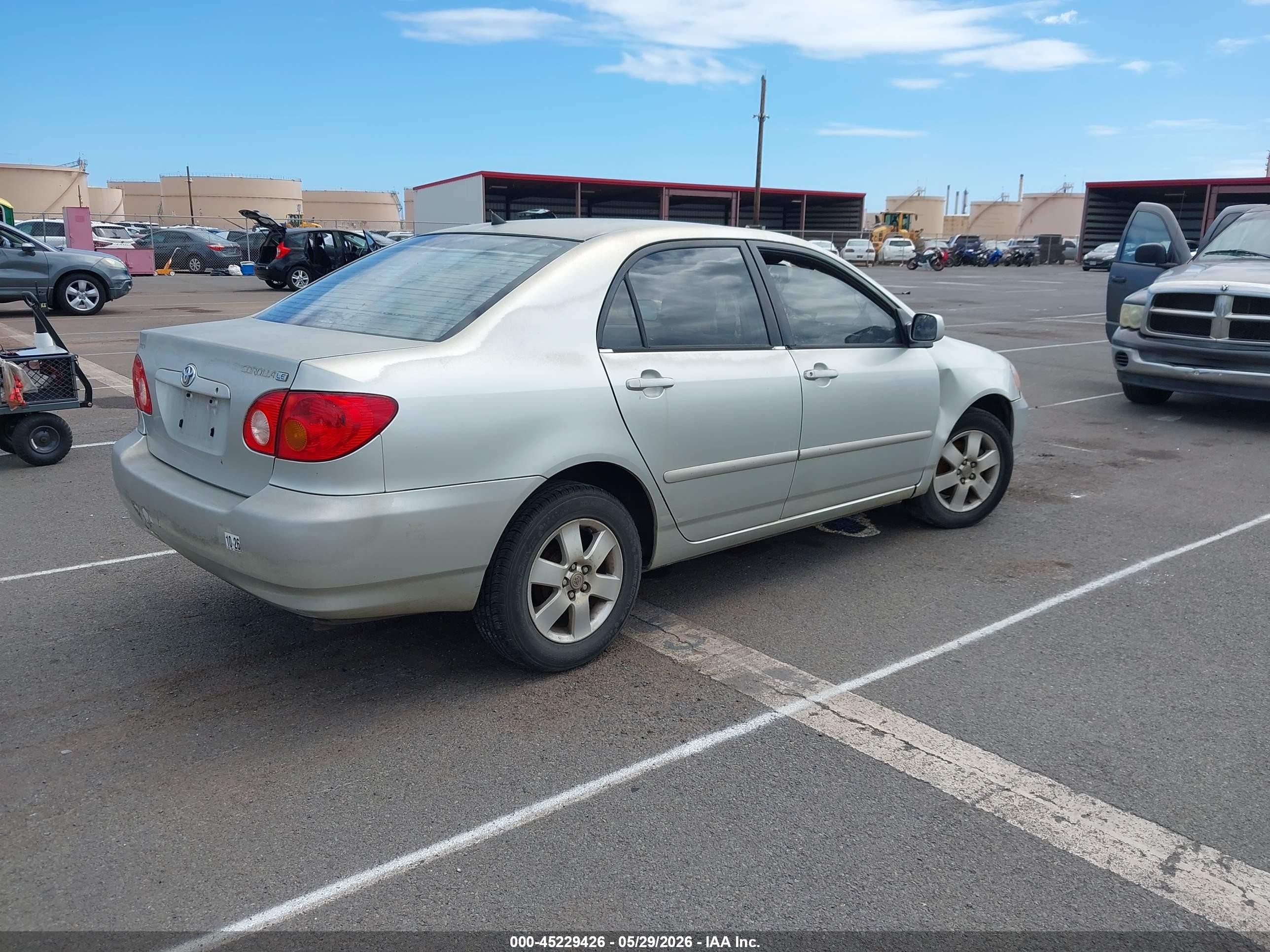 2003 Toyota Corolla Le Gray vin: JTDBR32E230018691