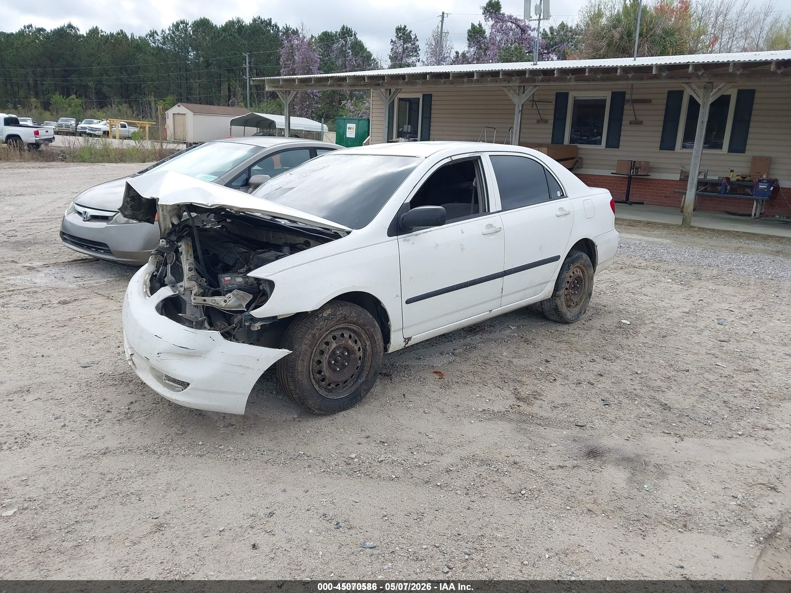 2003 Toyota Corolla Ce White vin: JTDBR32E230041596