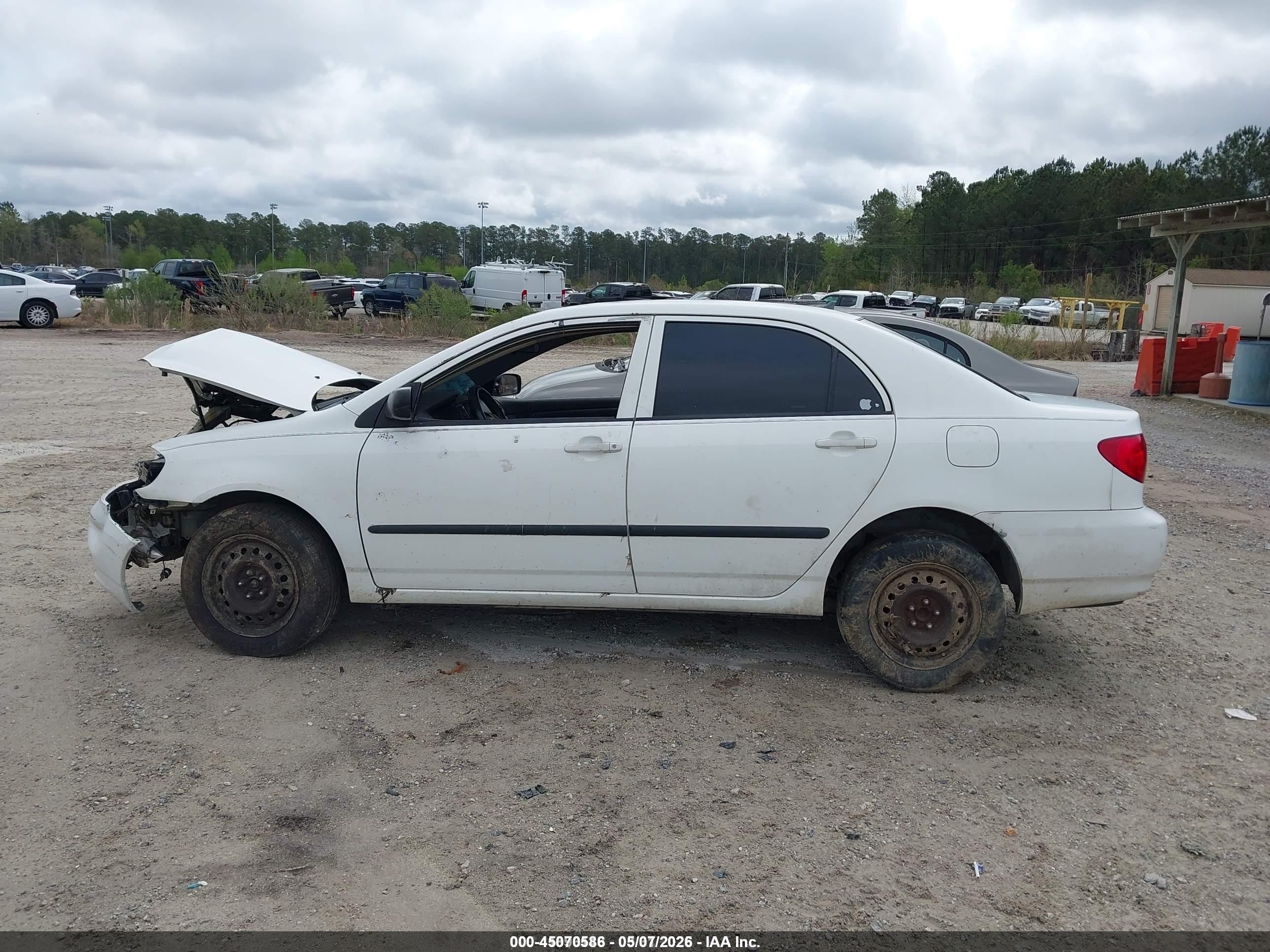 2003 Toyota Corolla Ce White vin: JTDBR32E230041596