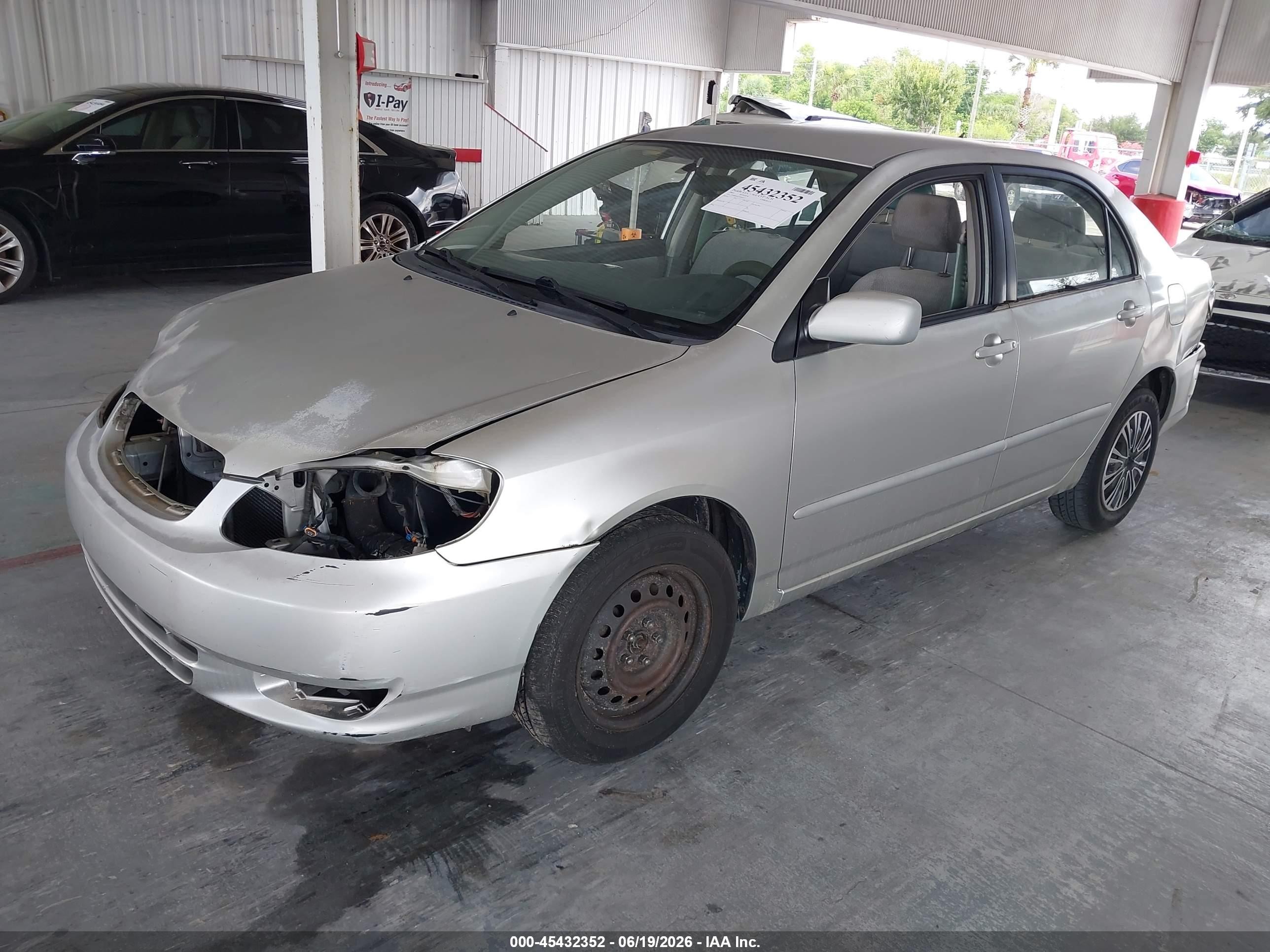 2003 Toyota Corolla Le Silver vin: JTDBR32E230044515