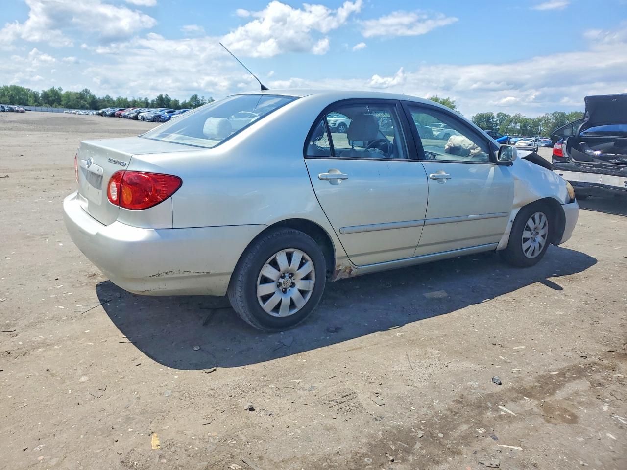 2003 Toyota Corolla Le Silver vin: JTDBR32E230045471