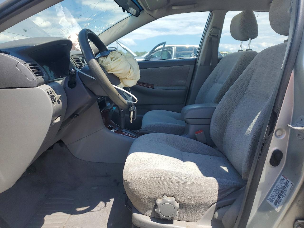 2003 Toyota Corolla Le Silver vin: JTDBR32E230045471