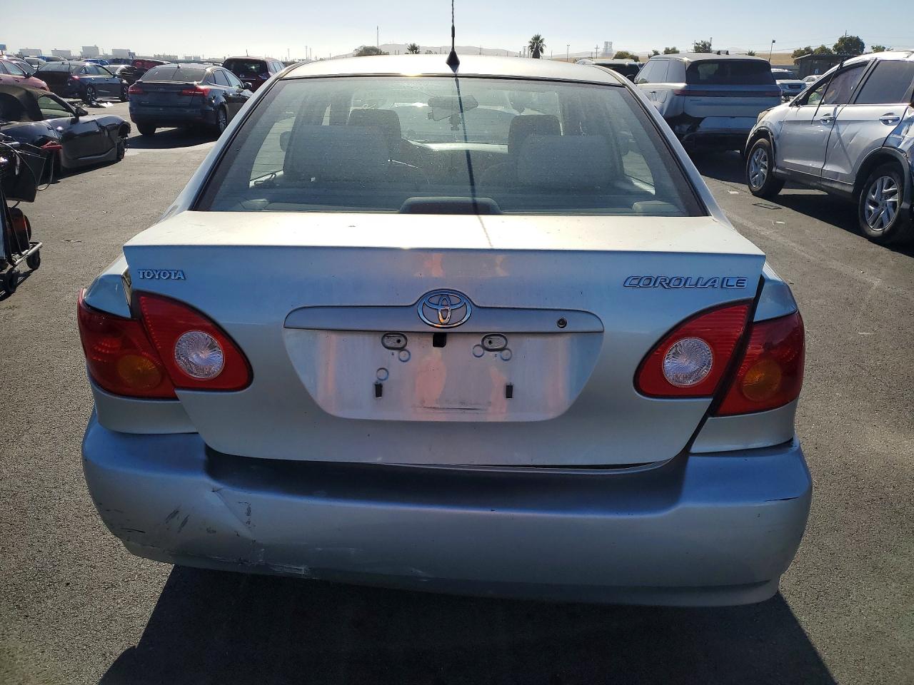 2003 Toyota Corolla Le Silver vin: JTDBR32E230050329