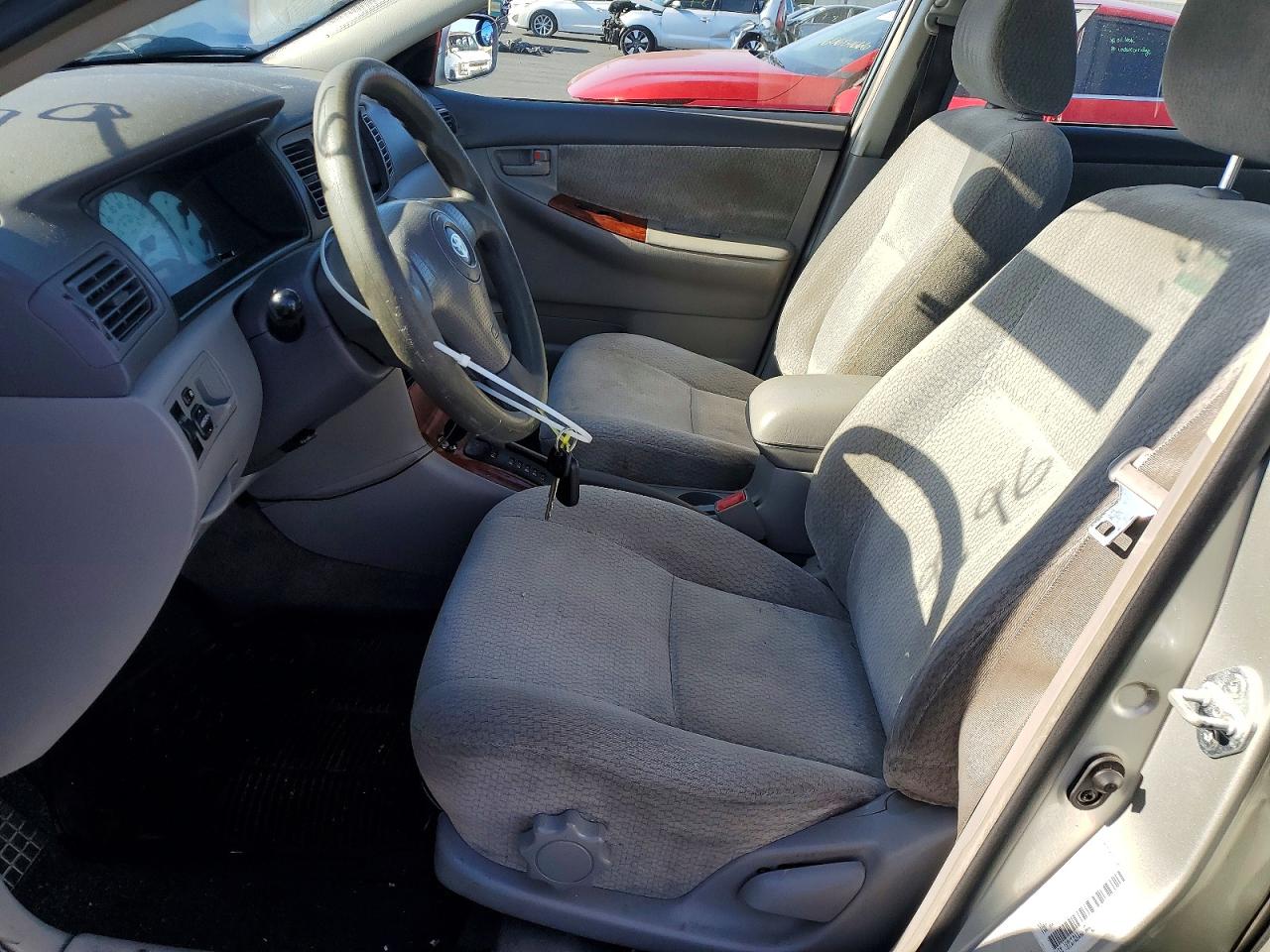 2003 Toyota Corolla Le Silver vin: JTDBR32E230050329