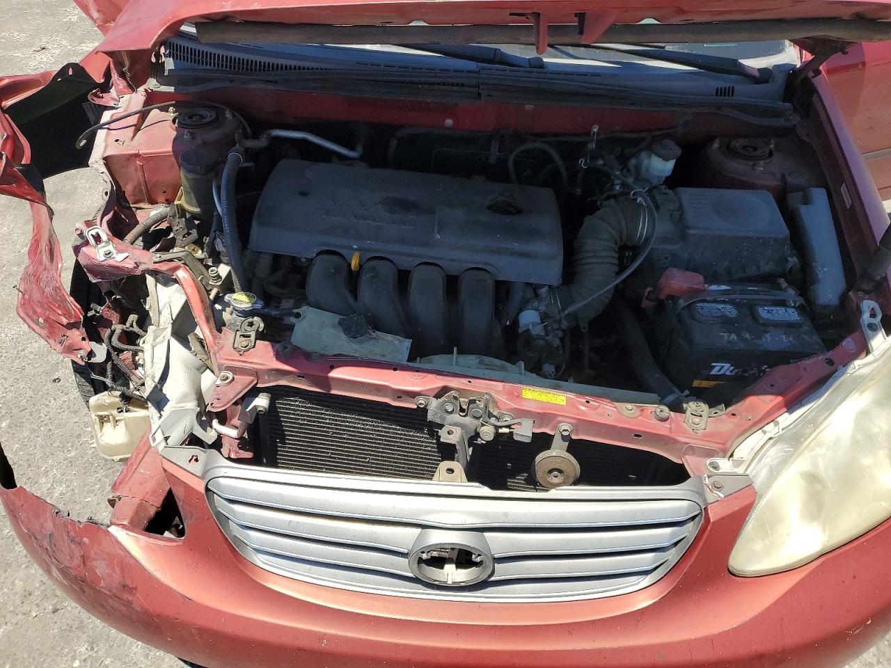 2004 Toyota Corolla Ce Red vin: JTDBR32E242018129