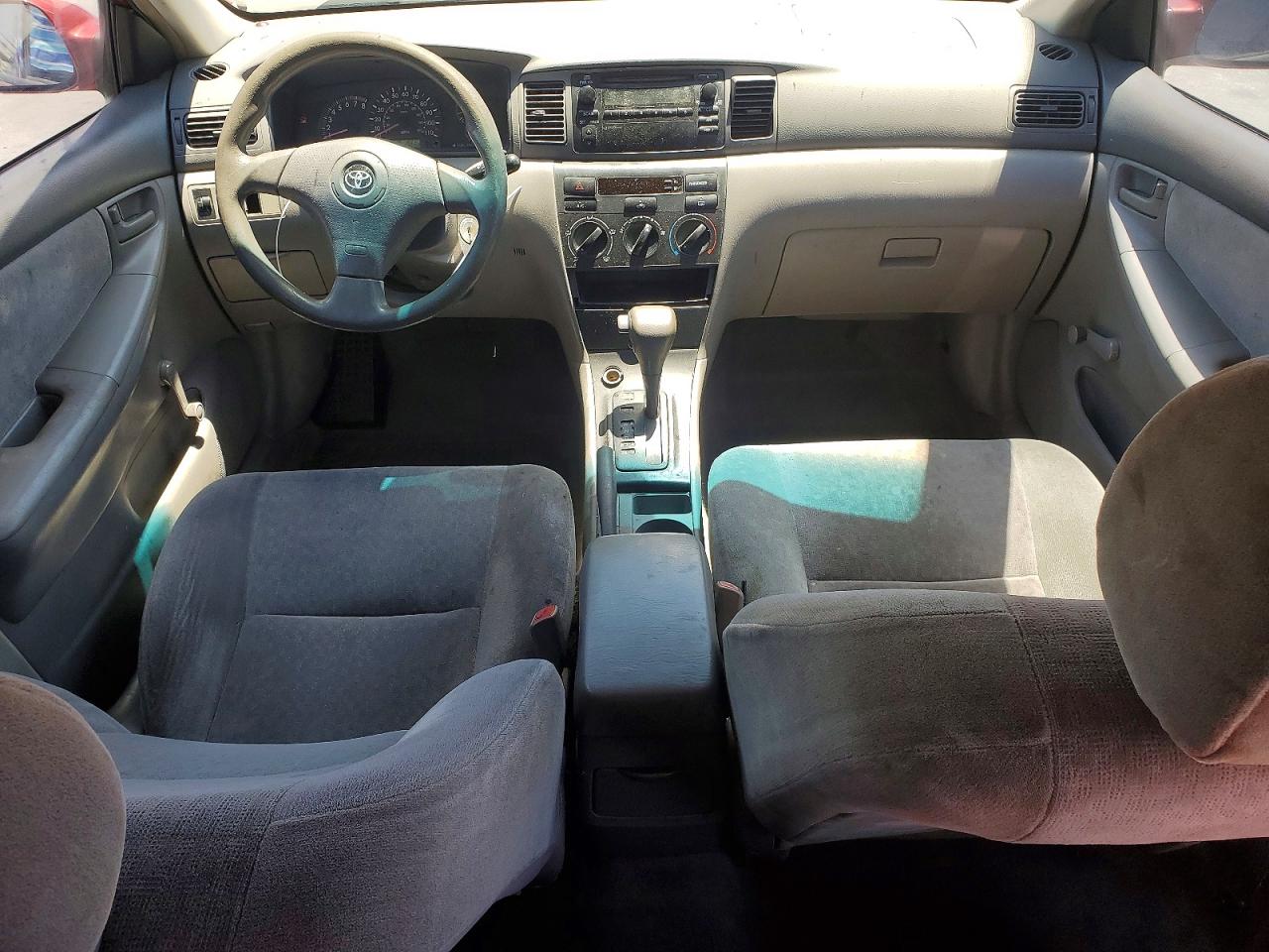 2004 Toyota Corolla Ce Red vin: JTDBR32E242018129