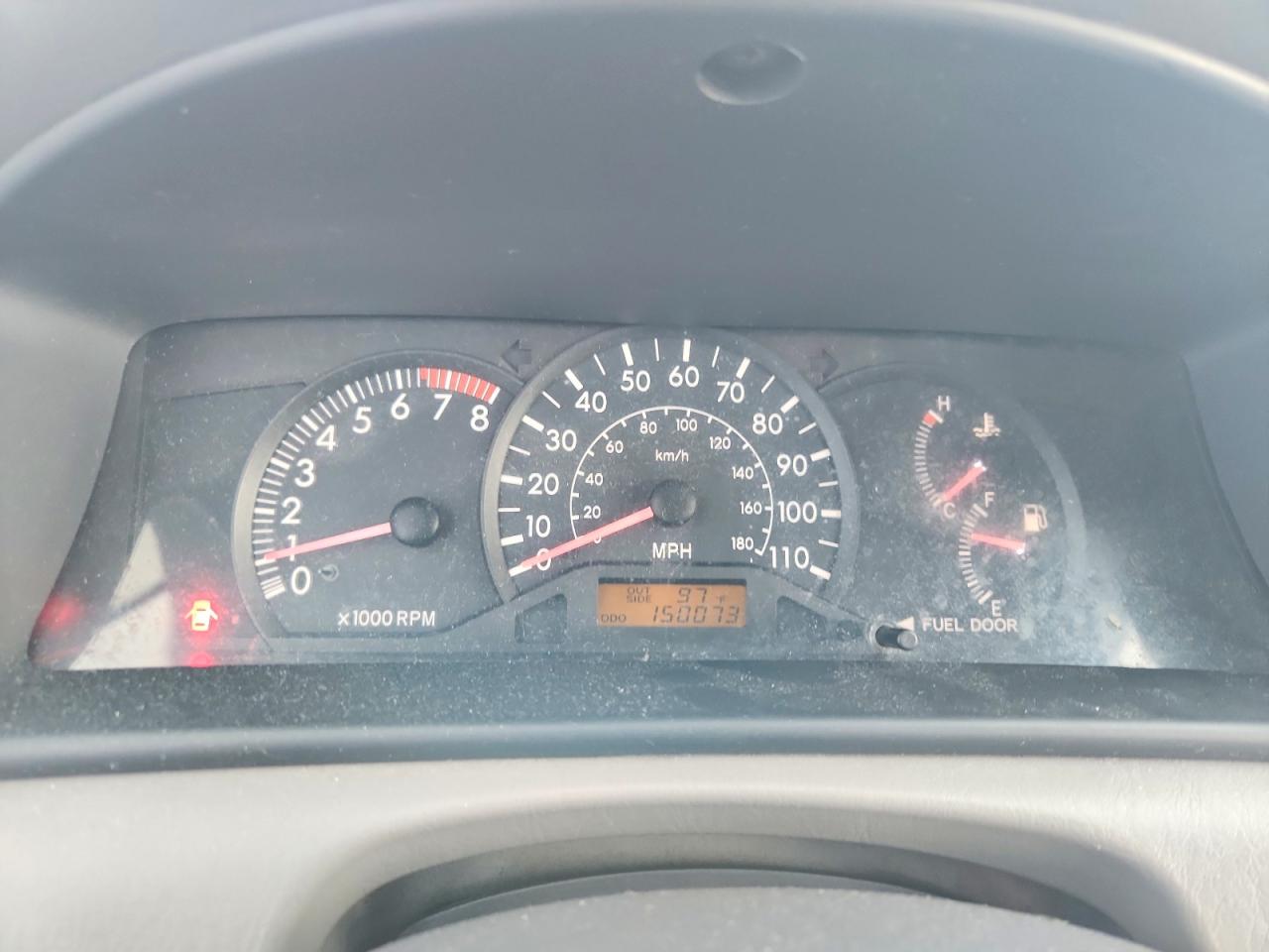 2004 Toyota Corolla Ce Silver vin: JTDBR32E242040714