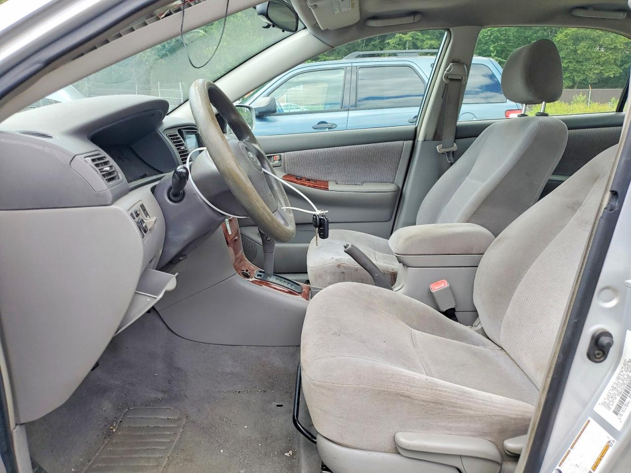 2005 Toyota Corolla Le Silver vin: JTDBR32E252053366