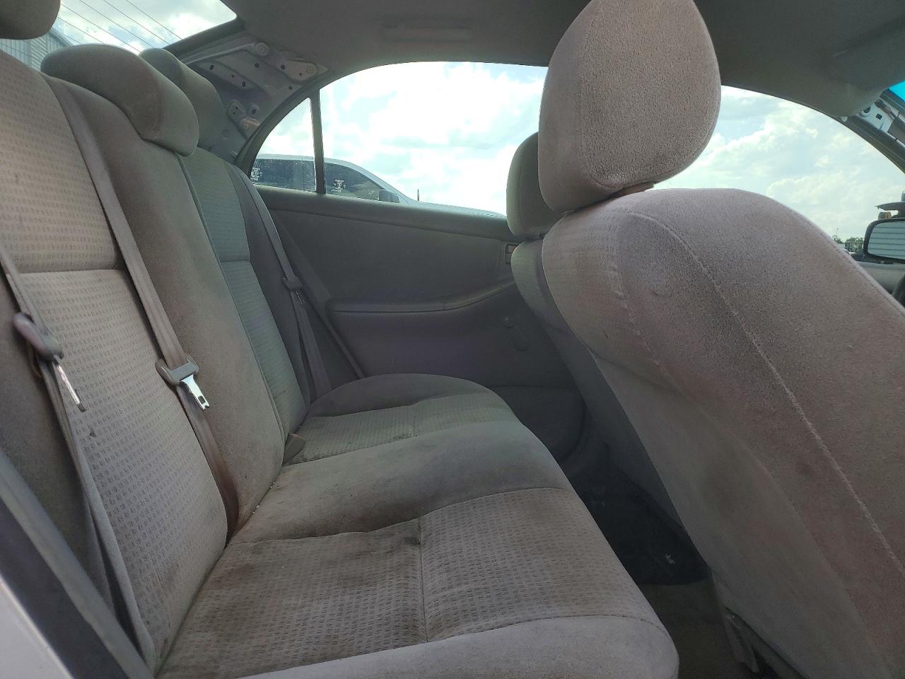2006 Toyota Corolla Ce Silver vin: JTDBR32E260081259