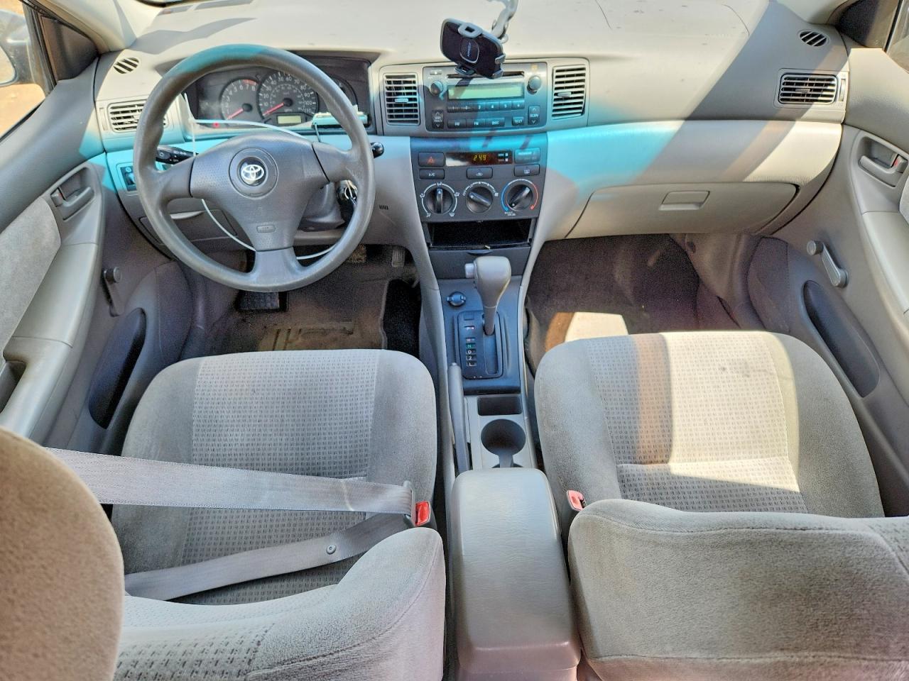 2007 Toyota Corolla Ce Black vin: JTDBR32E270100085