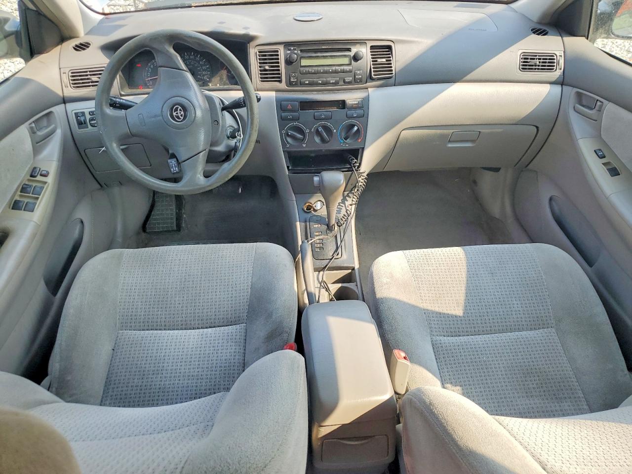 2007 Toyota Corolla Ce Silver vin: JTDBR32E270101320