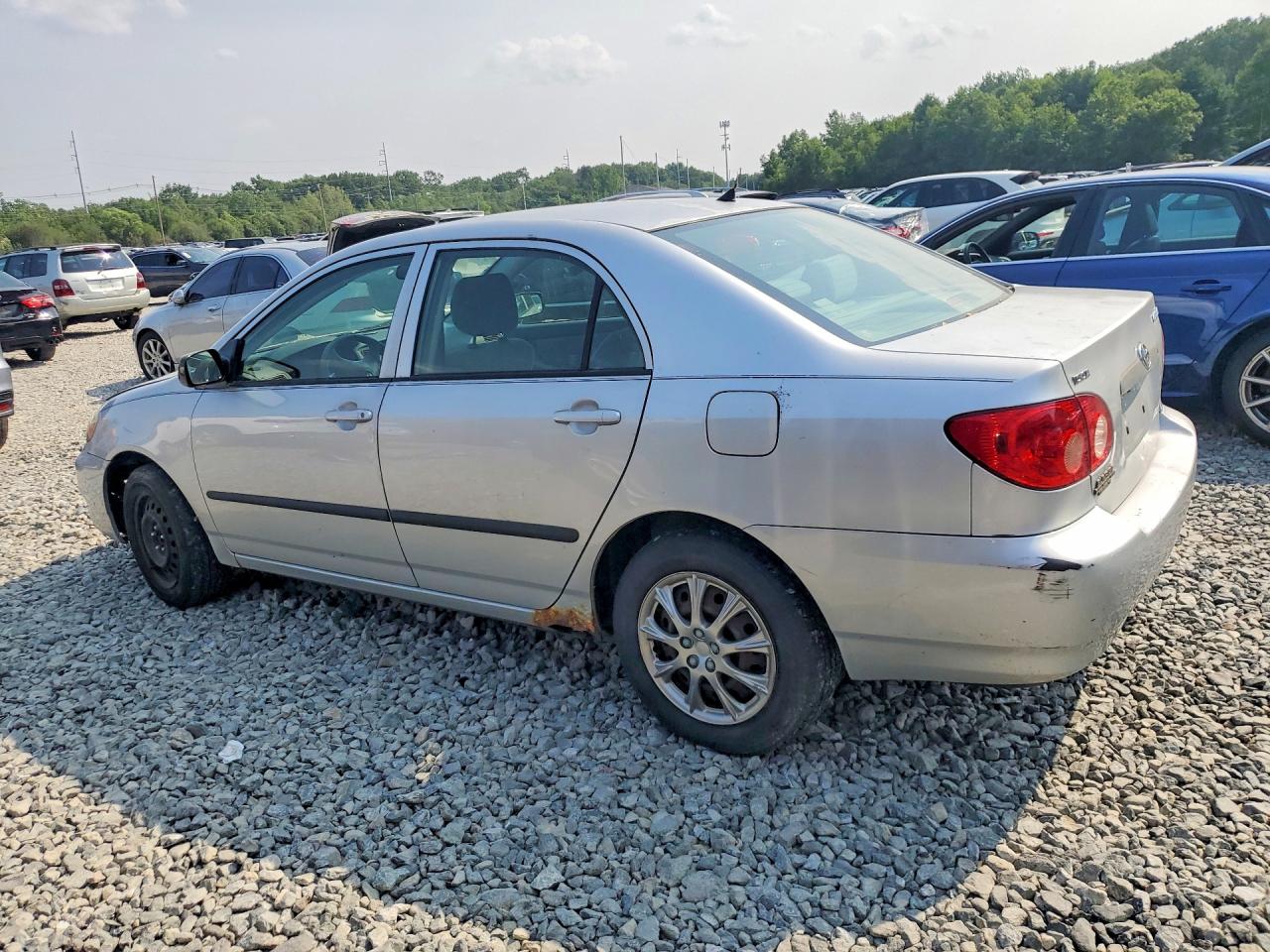 2007 Toyota Corolla Ce Silver vin: JTDBR32E270101320